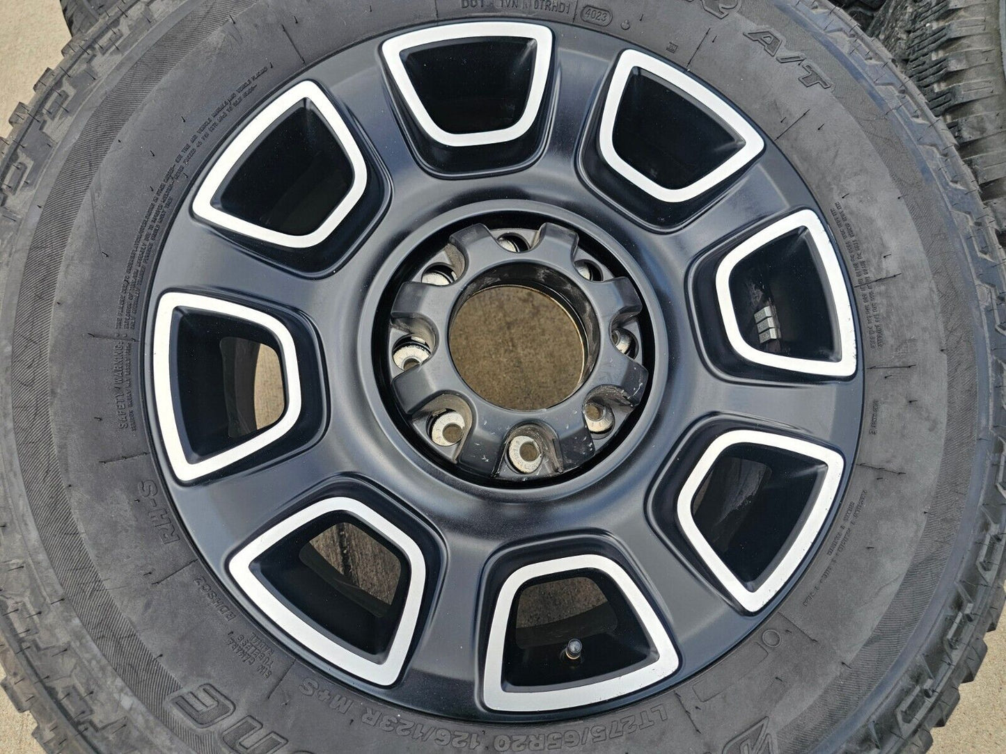 20" Ford F-250 F-350 OEM Lariat Platinum wheels rims 10486 tires