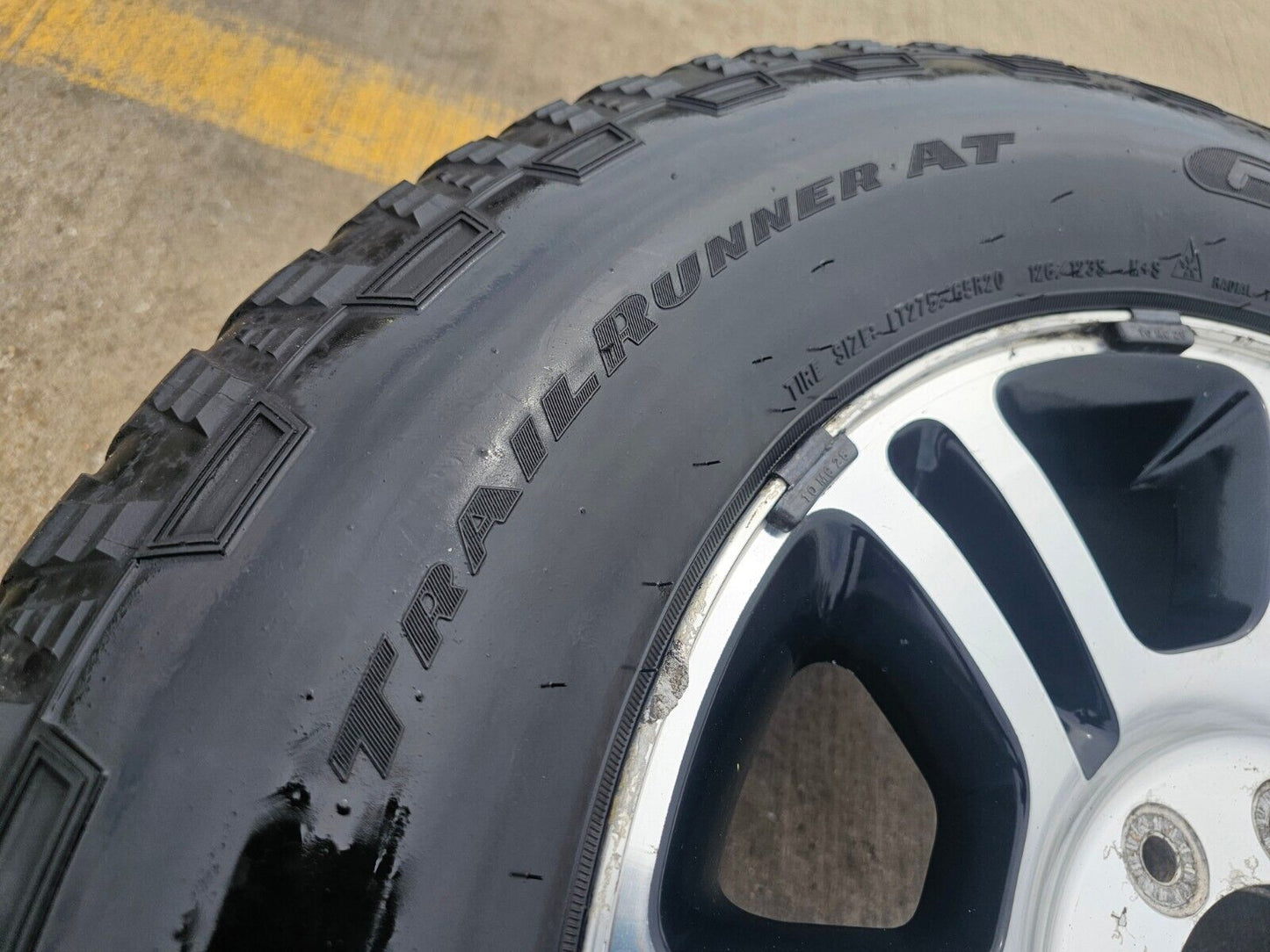 20" Ford F-250 OEM 3951 3845 rim wheel tire spare GOODYEAR
