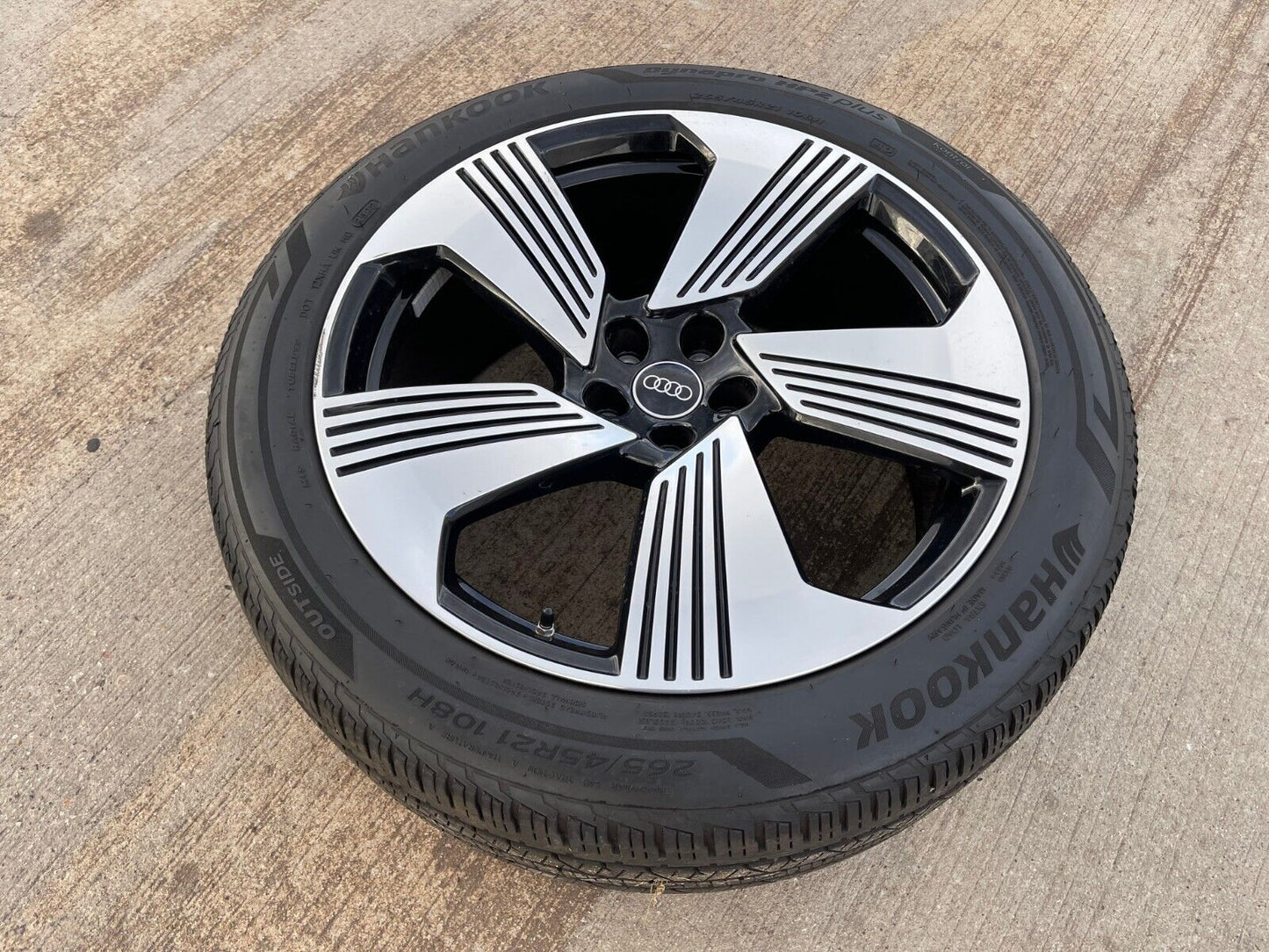 21" Audi E-Tron GT OEM wheel rim 59116 tire spare 2019 2020 2021 2022 2023 2024