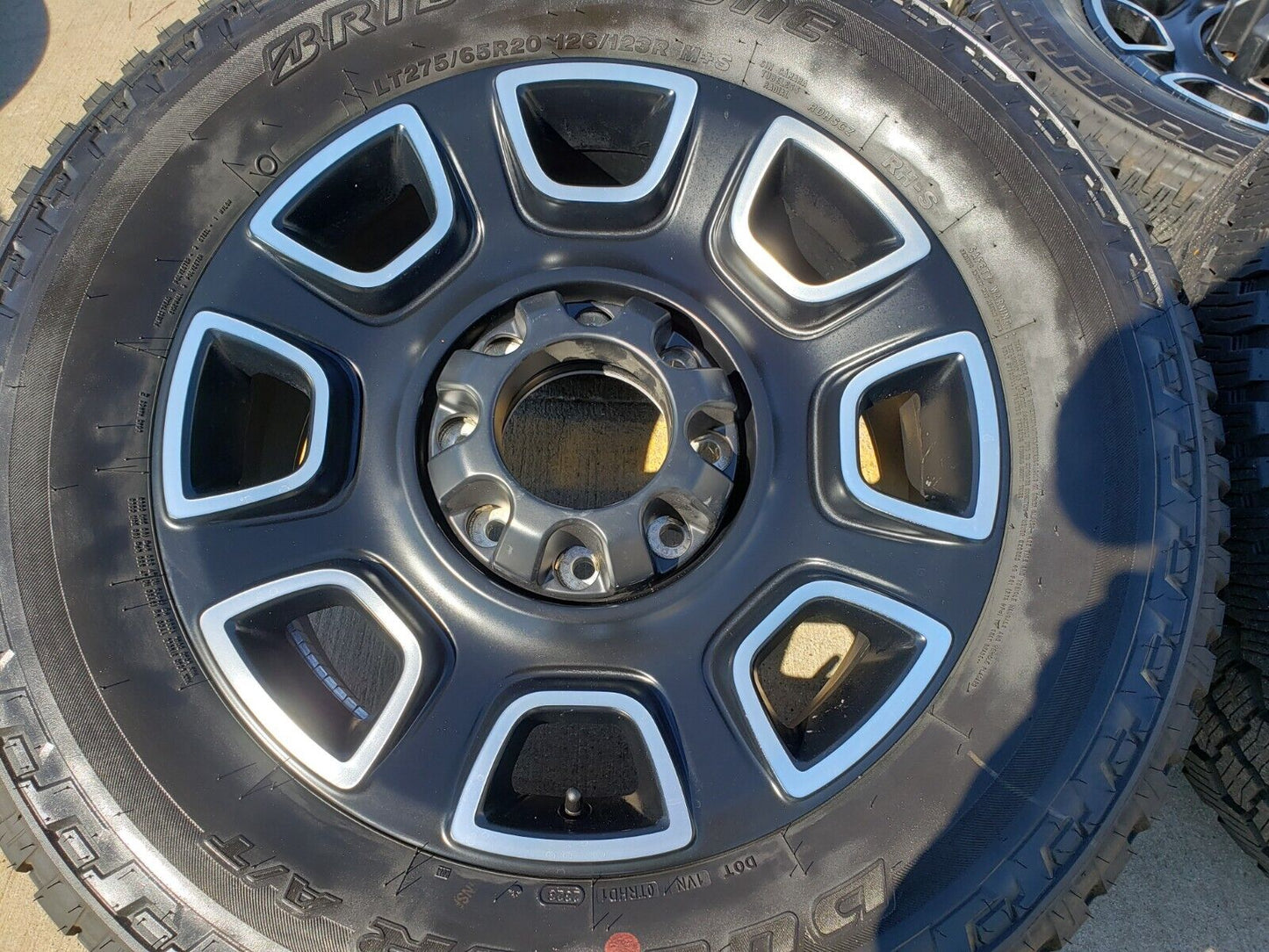 20" Ford F-250 F-350 OEM Lariat Platinum wheels rims 10486 tires