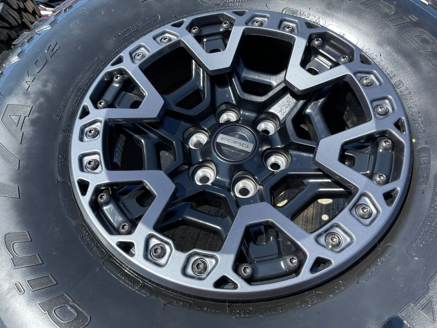 17" Ford F-150 Raptor R OEM BEADLOCK rims wheels 2024 2025 BFG NEW