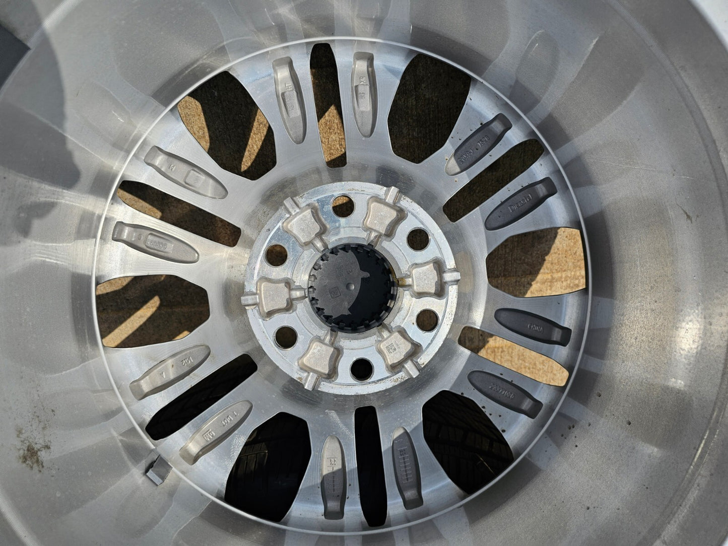 20" GMC Sierra Yukon DENALI OEM 5917 wheels rims 2023 2024 2025 2026 NEW
