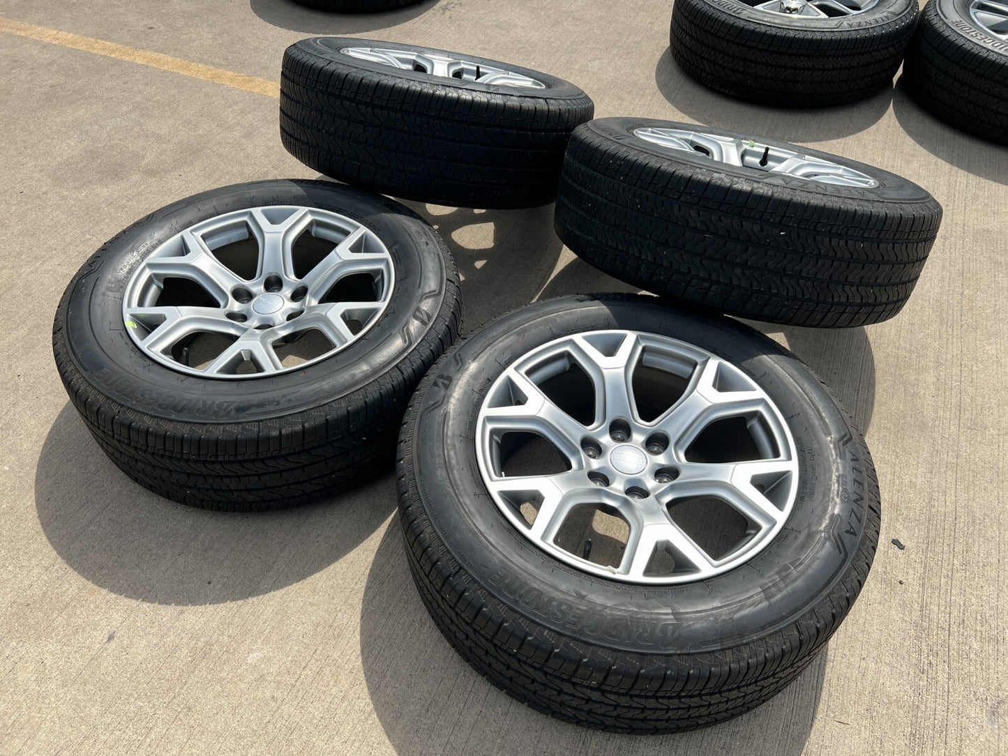 20" Dodge Ram 1500 OEM LIMITED wheels rims tires Jeep Grand Wagoneer BRIDGESTONE