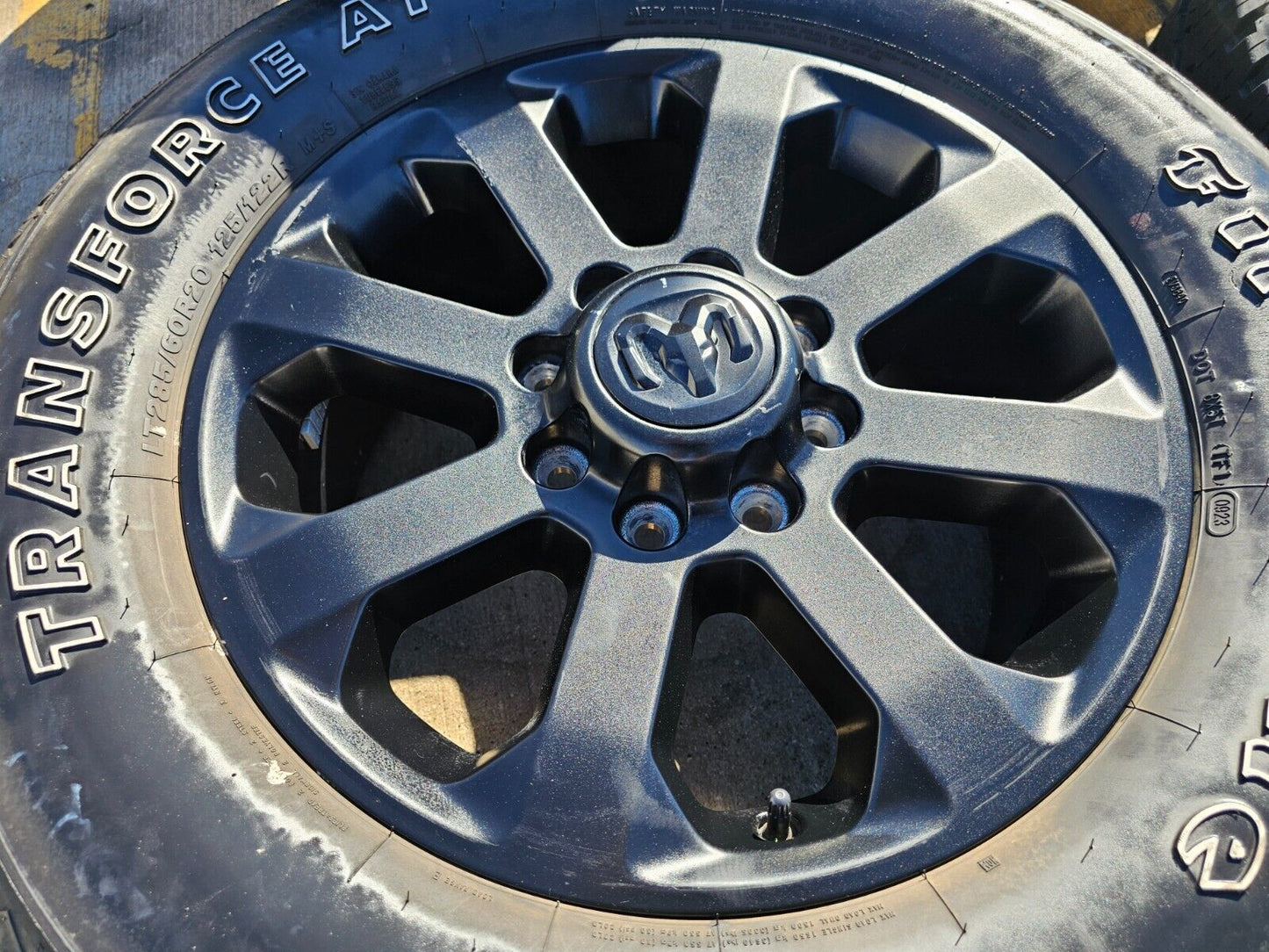 20" Dodge Ram 2500 3500 LARAMIE OEM 2700 wheels rims tires 2022 2023 2024 2025