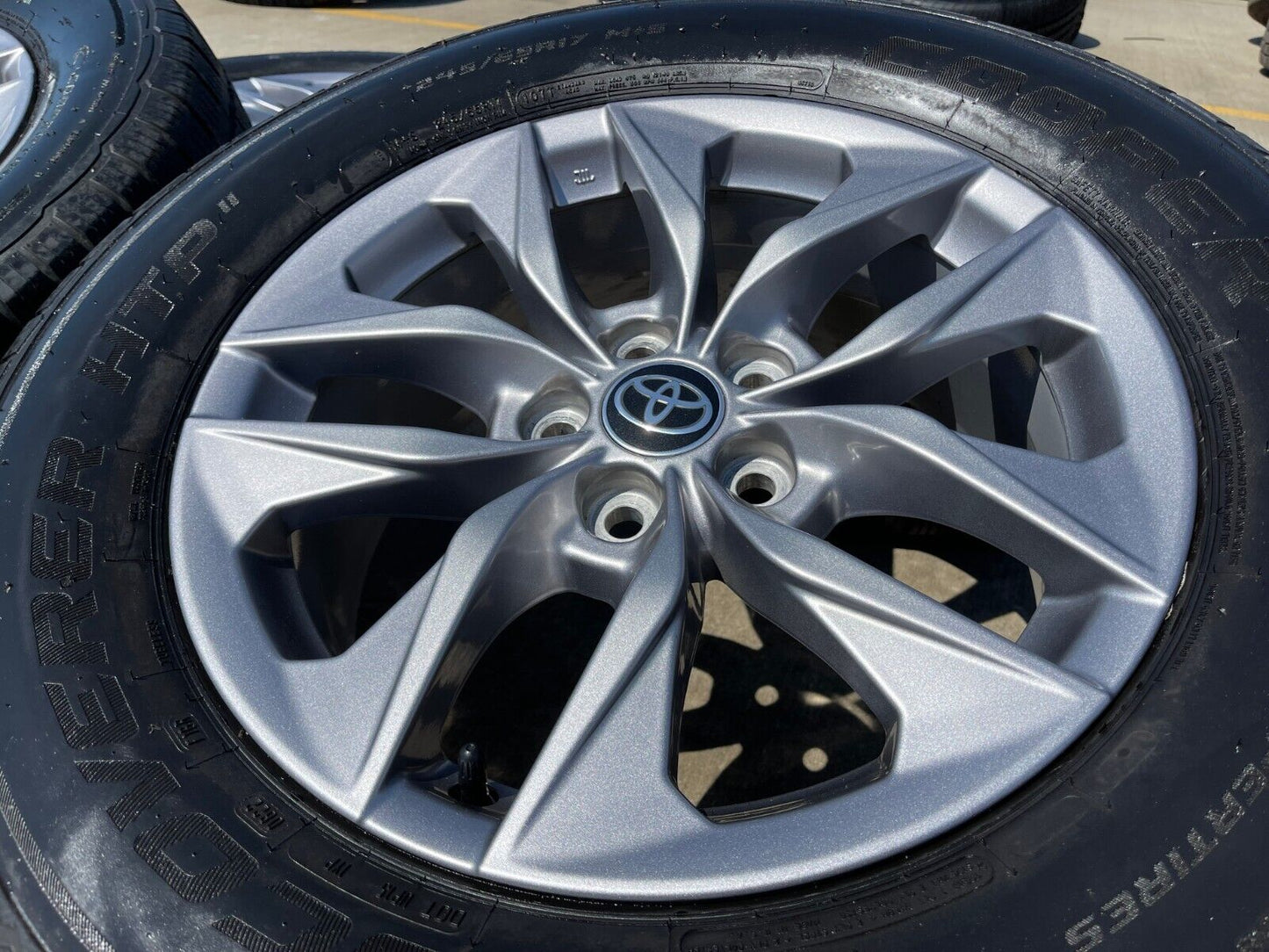 17" Toyota Sienna OEM wheels rims 69143 Rav4 CH-R tires 2021 2022 2023 2024 2025