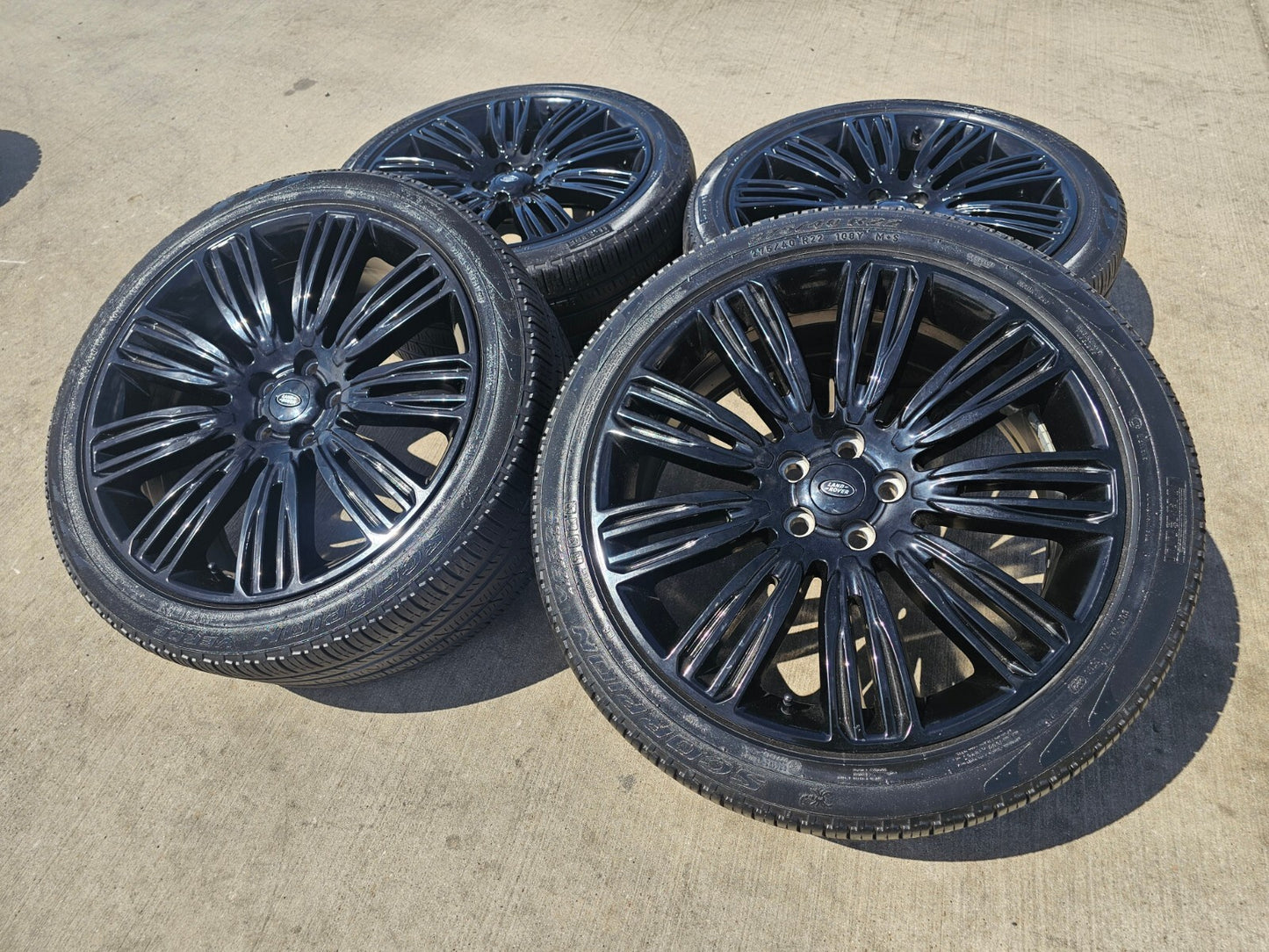 22" Land Rover Range DEFENDER OEM 72328 72331 wheels rims black PIRELLI