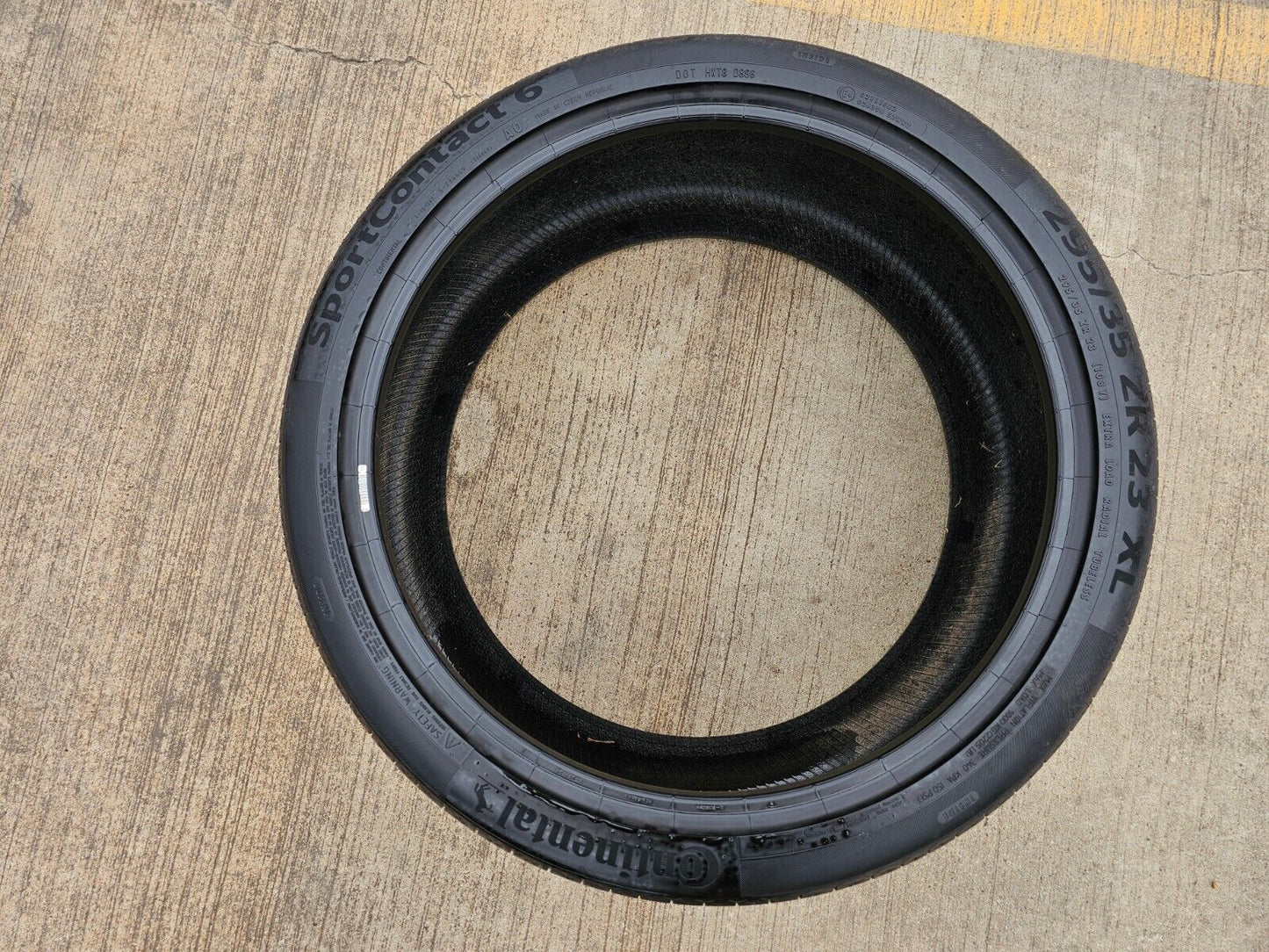 (1) 295/35/23 Continental Sport Contact 6 tire XL 108Y AO Audi RSQ8