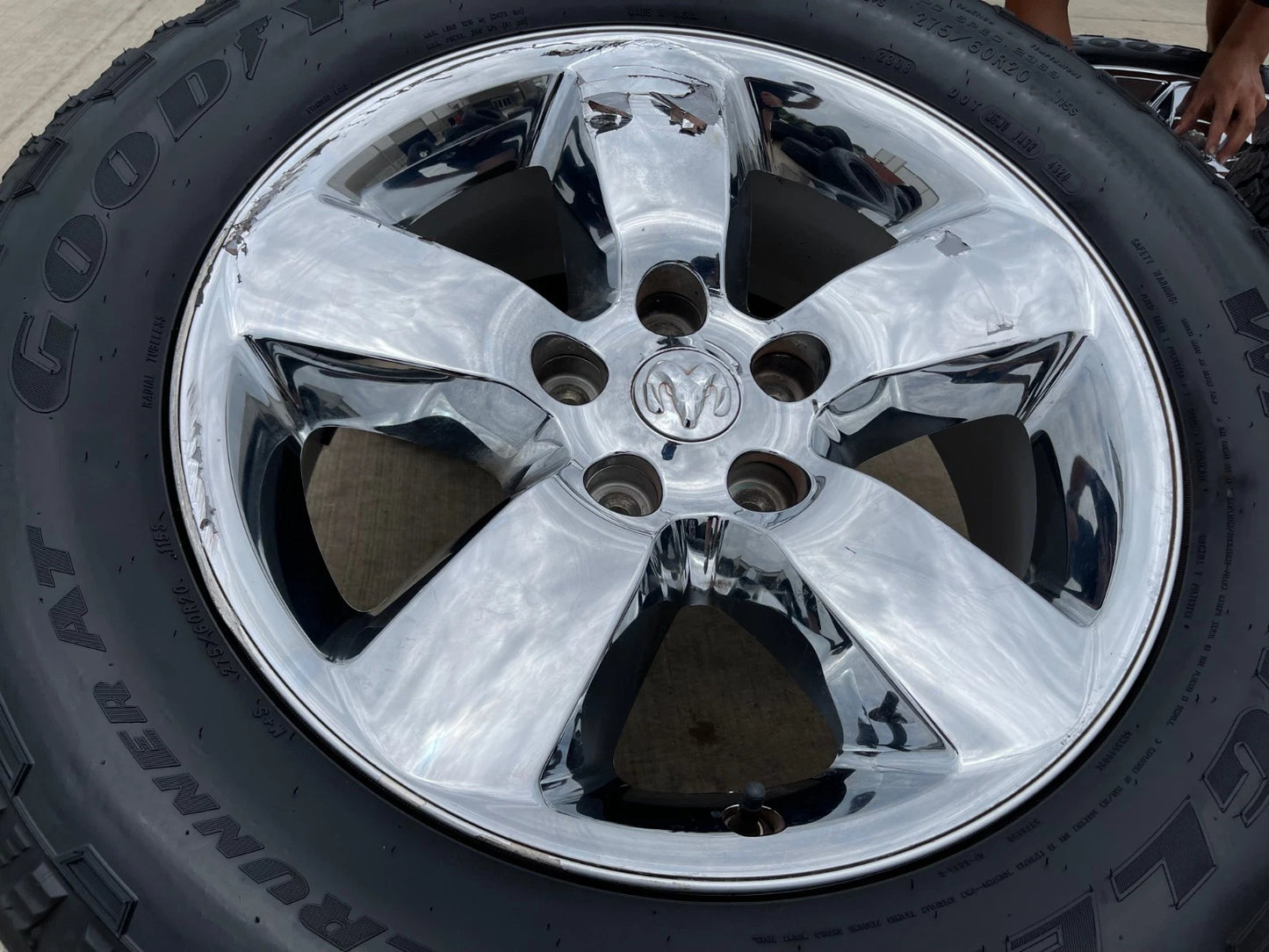 (4) 20" Dodge Ram 1500 OEM wheels rims chrome tires 2495