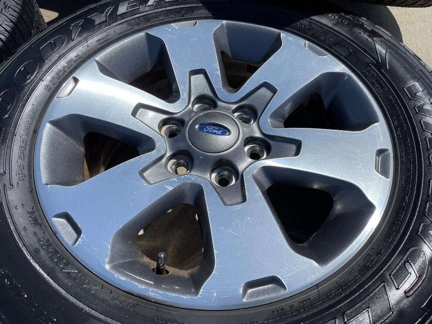 18" Ford F-150 Expedition OEM 3832 rims wheels tires GOODYEAR