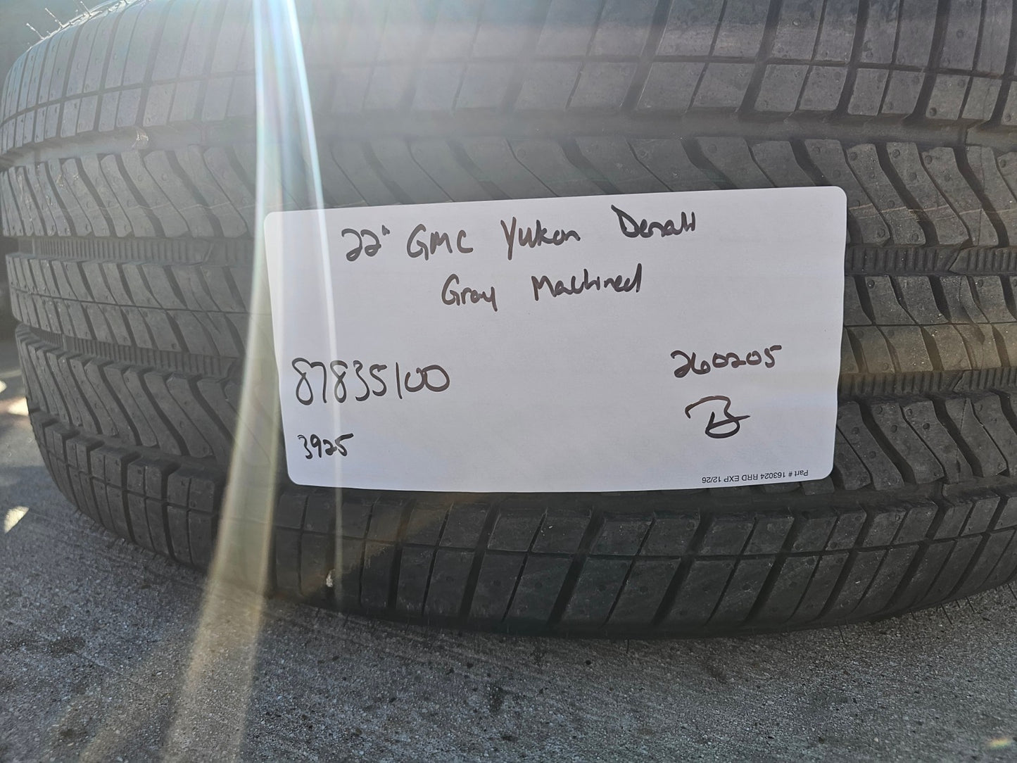 22" GMC Yukon Sierra DENALI OEM wheels rims Tahoe tires 2024 2025 2026 NEW