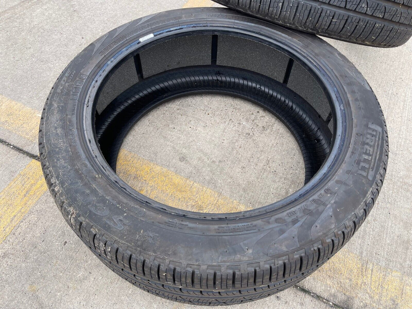 (1) 275/45/21 Pirelli Scorpion Verde A/S tire 110W 275/45r21 M+S LR PNCS