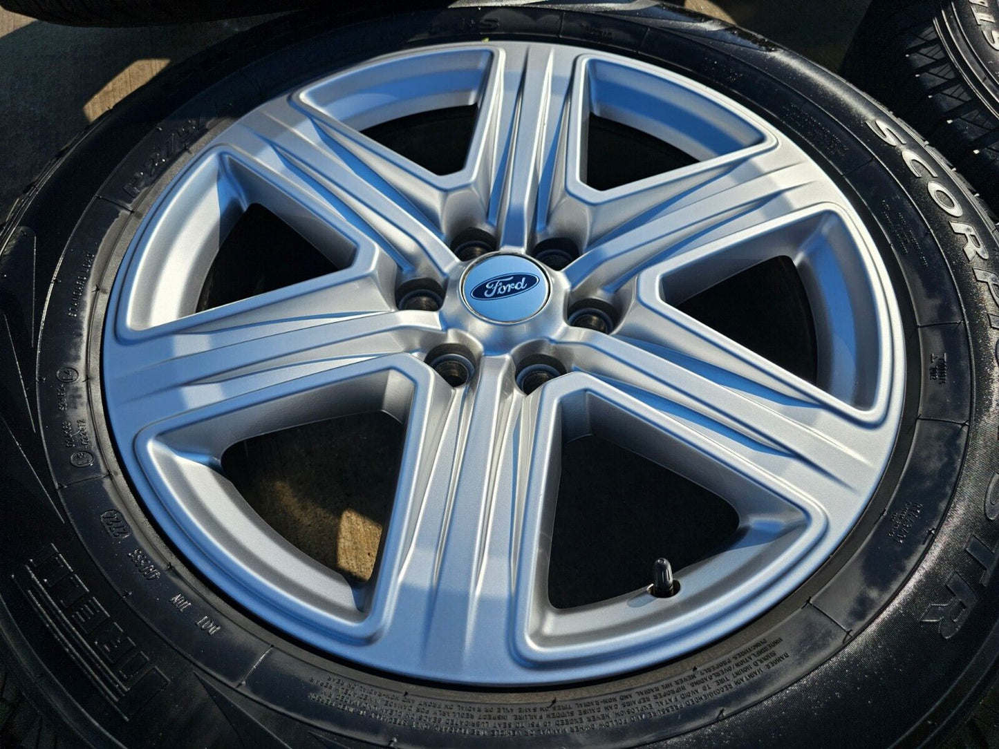 20" Ford Expedition F-150 OEM rims wheels 10143 tires