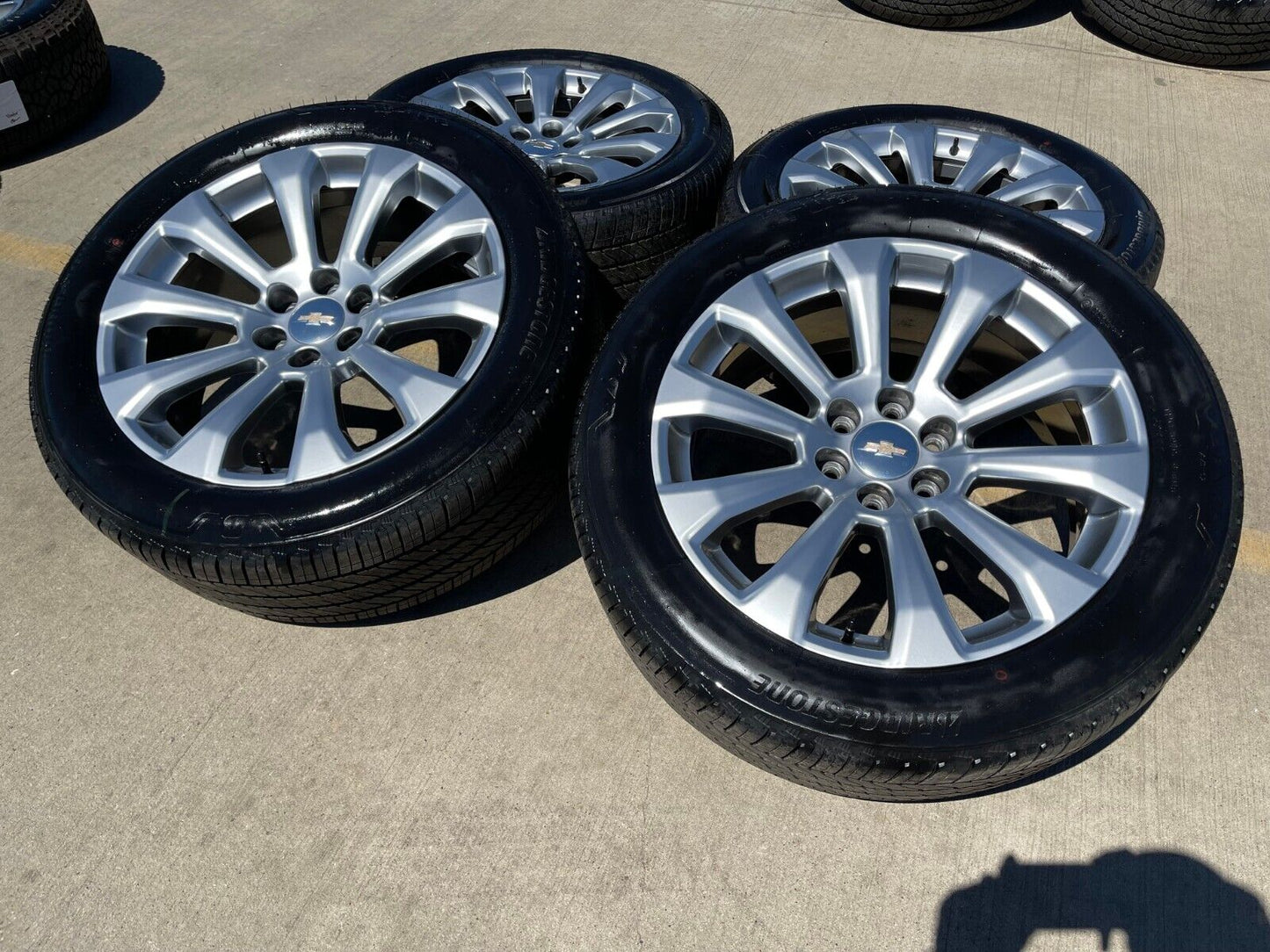 22" Chevy Silverado High Country OEM 5922 wheels rims Tahoe 2023 2024 2025 NEW