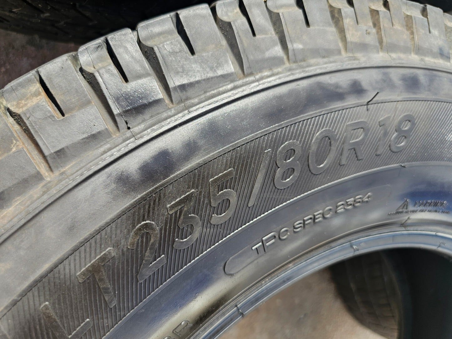 (6) 235/80/18 Michelin Primacy XC tires LT 10 ply load range E 235/80r18