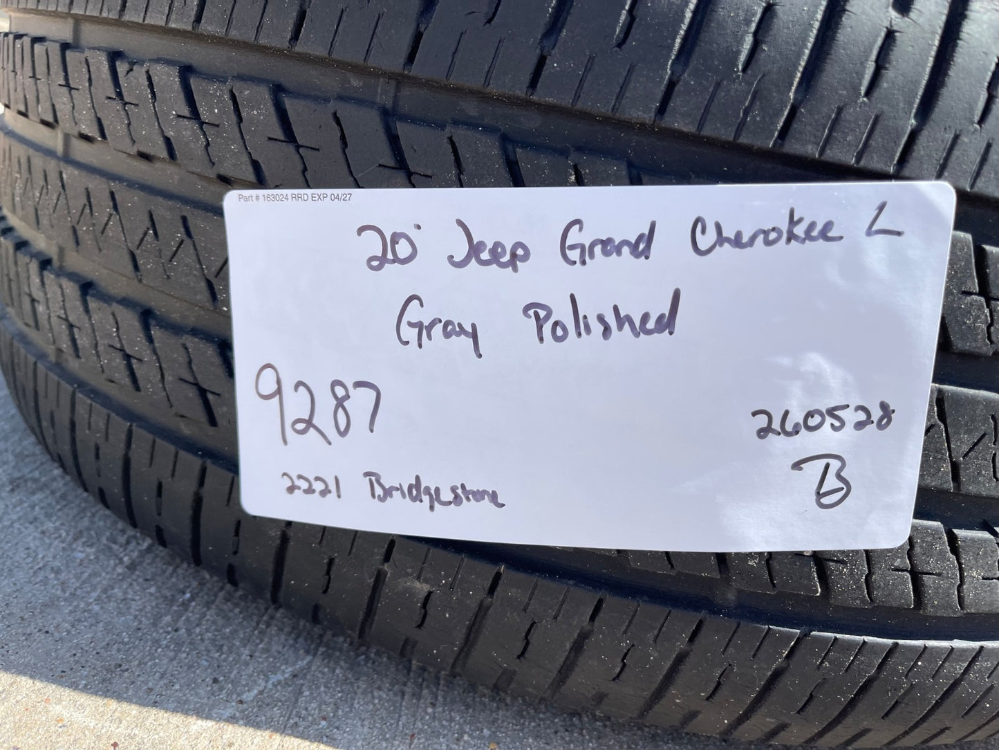 20" Jeep Grand Cherokee L OEM wheels rims 9287 95199 tires DISCOUNTED