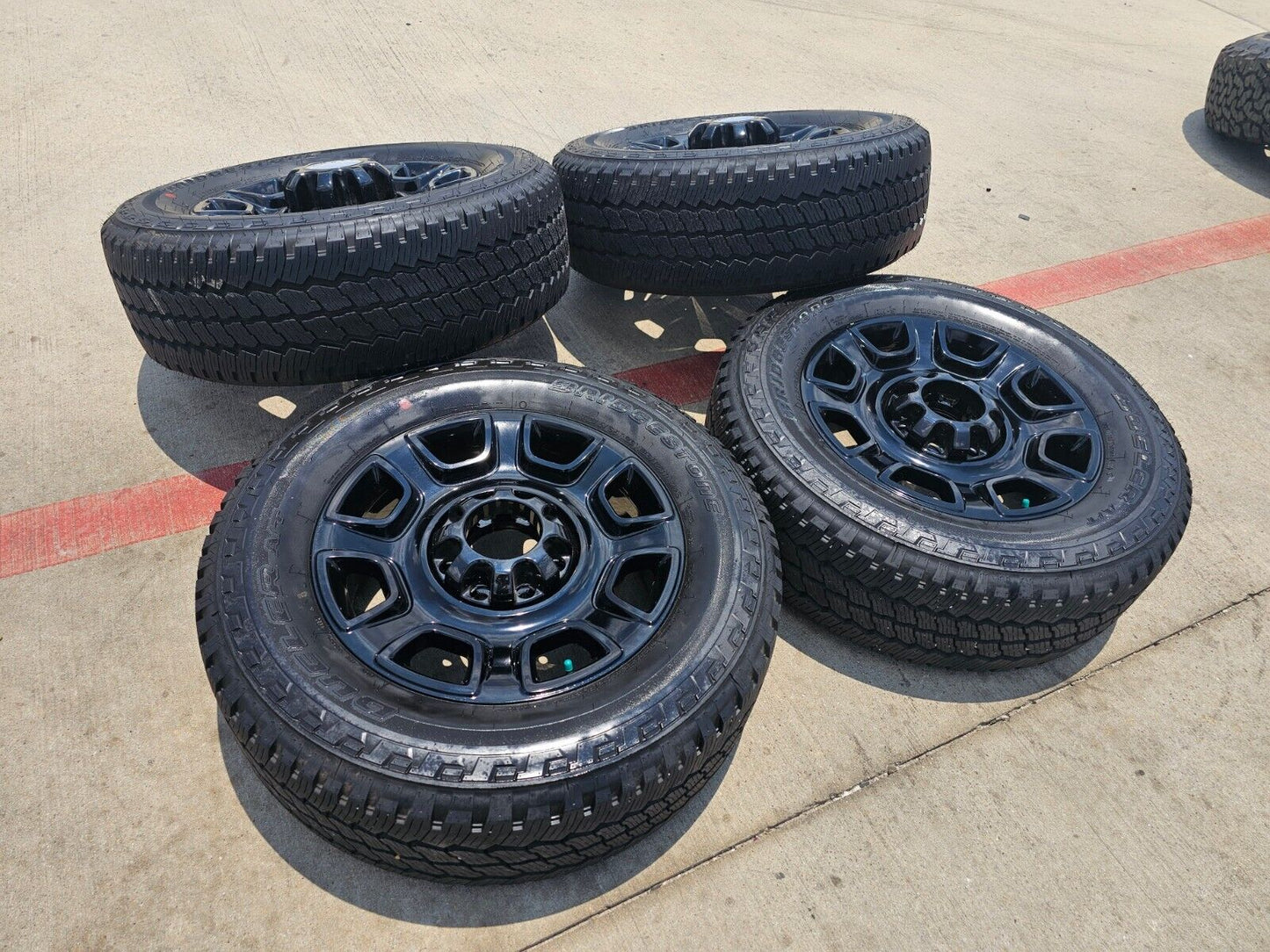 20" Ford F-250 F-350 OEM Lariat Platinum wheels rims 10486 tires 2024 2025 NEW