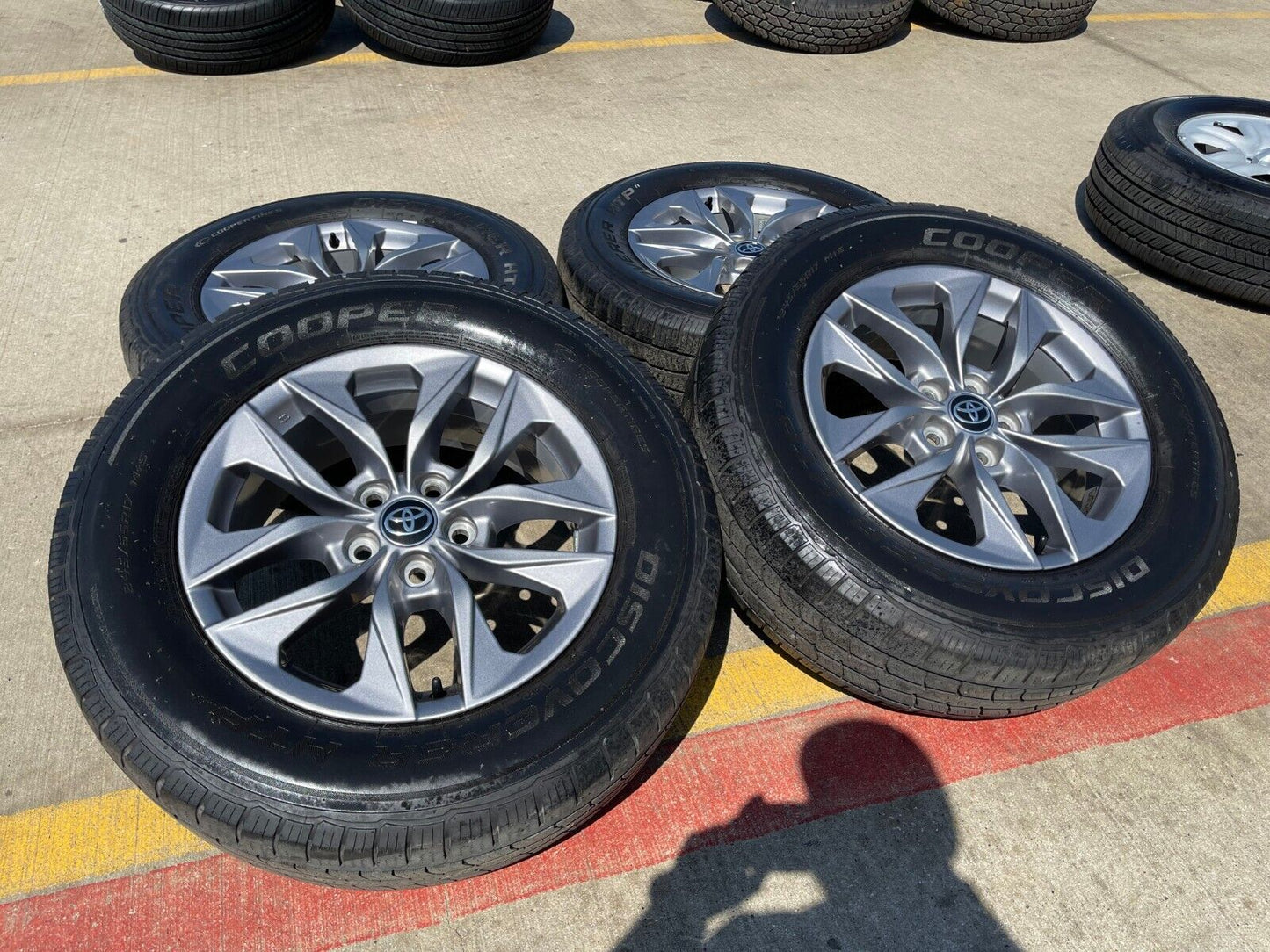 17" Toyota Sienna OEM wheels rims 69143 Rav4 CH-R tires 2021 2022 2023 2024 2025