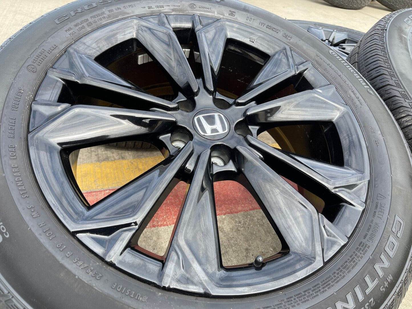 19" Honda CR-V Touring OEM wheels rims tires HR-V 60312 black 2023 2024 2025