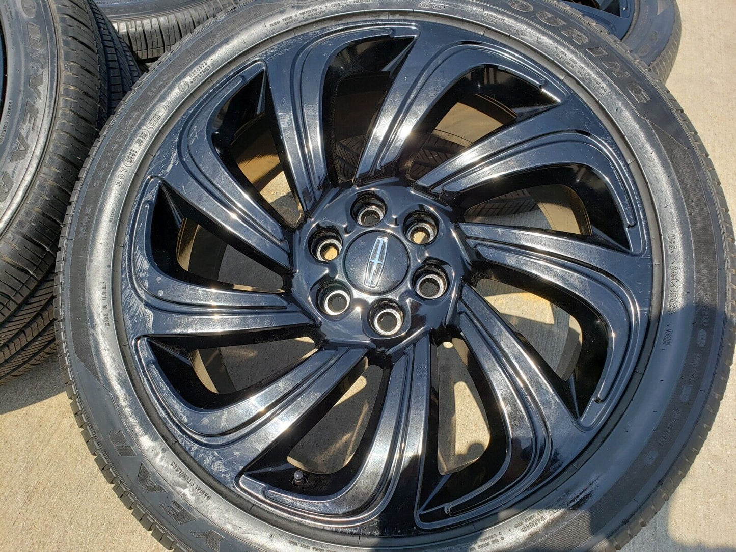 22" Lincoln Navigator OEM rims wheels Black Label tires 2024 2025 10497