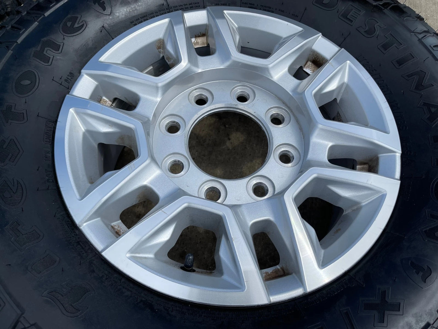 17" Chevy Silverado GMC Sierra 2500 OEM 5948 wheels rims FIRESTONE X/T 33"