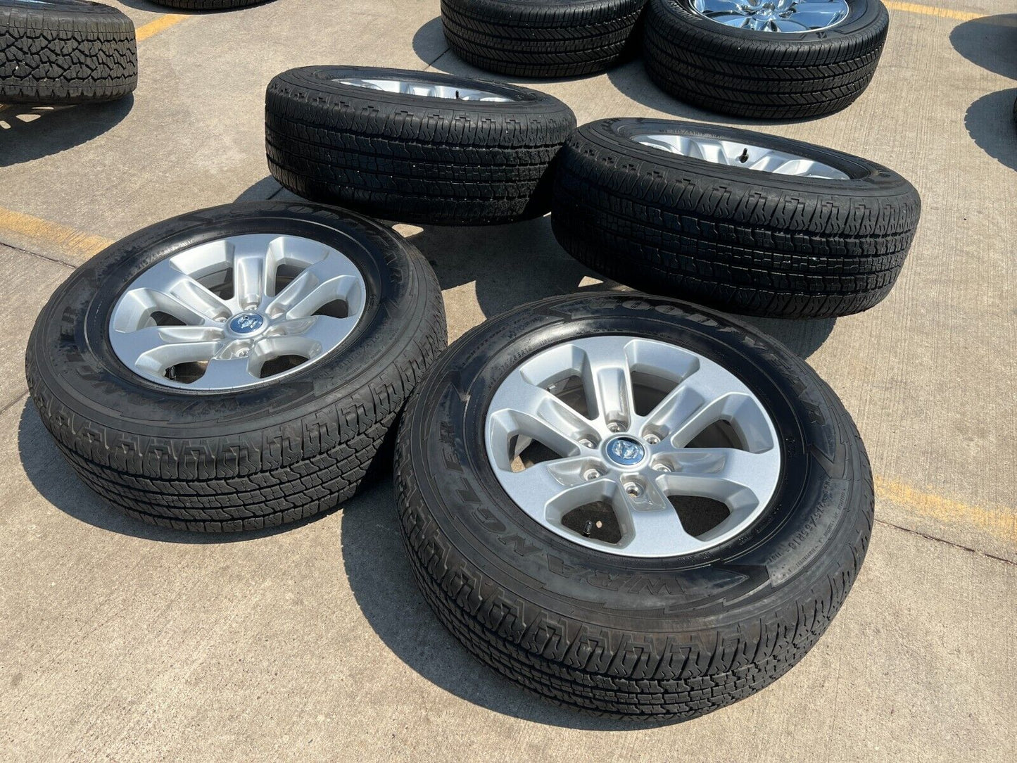 18" Dodge Ram 1500 OEM wheels rims 6x5.5 2672 tires 2019 2020 2021 2022 2023