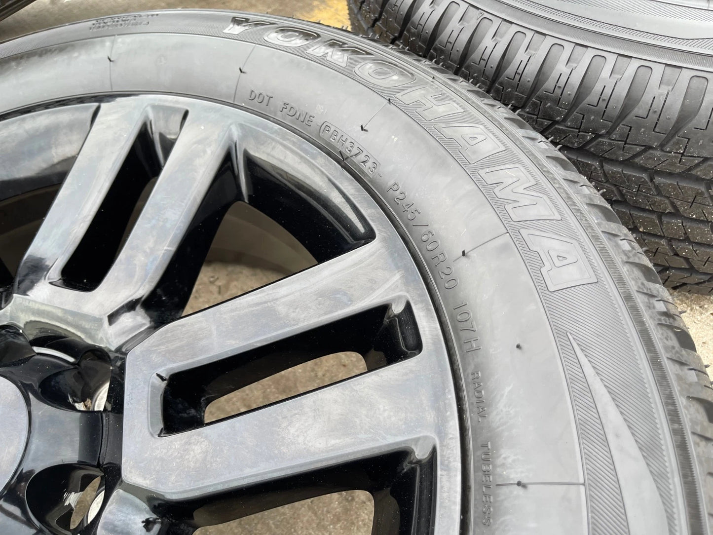 20" Toyota Tacoma 4Runner FJ Cruiser Lexus OEM 69561 wheels rims tires NEW