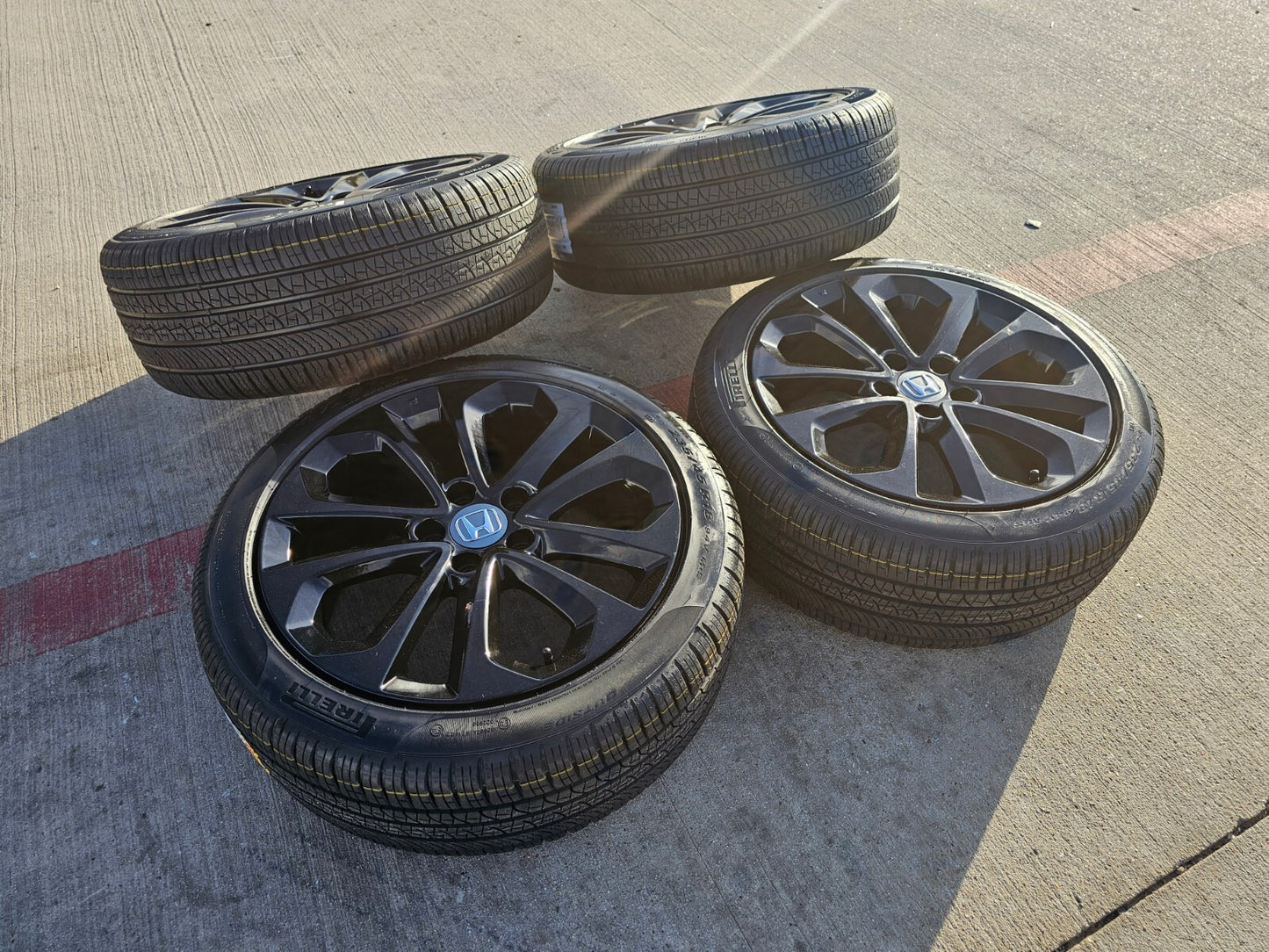 18" Honda Civic wheels rims OEM 64048 H-RV Accord tires PIRELLI NEW