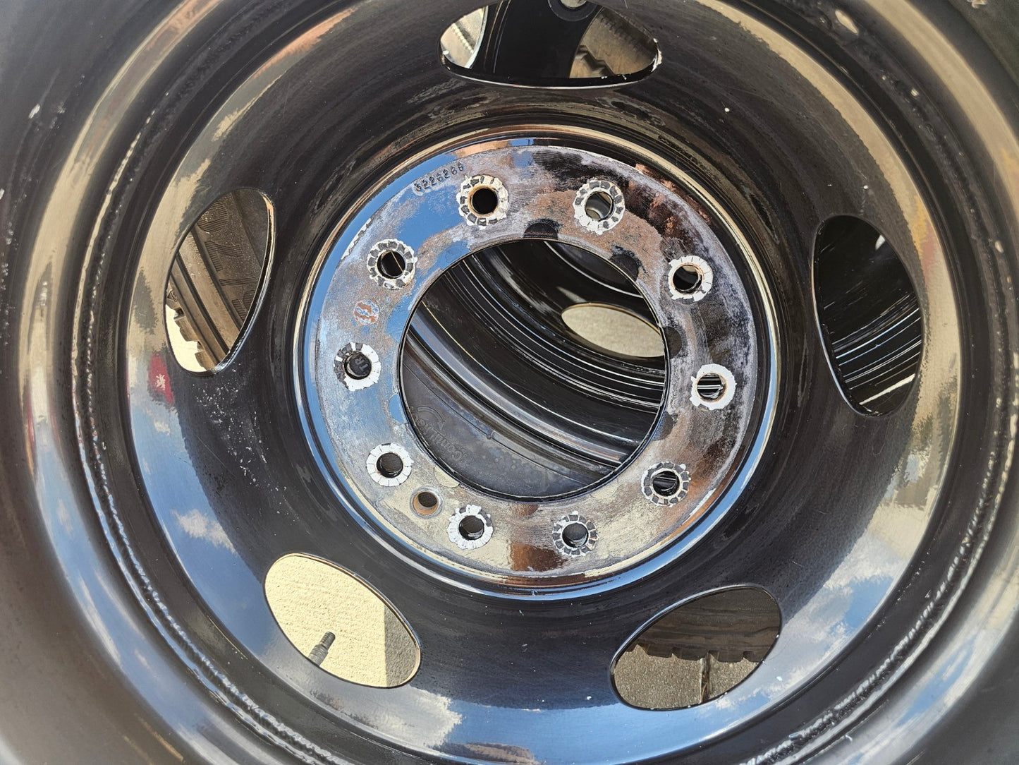 19.5" Ford F-450 F-550 Dually rim RAM 4500 OEM 10x225 spare MICHELIN