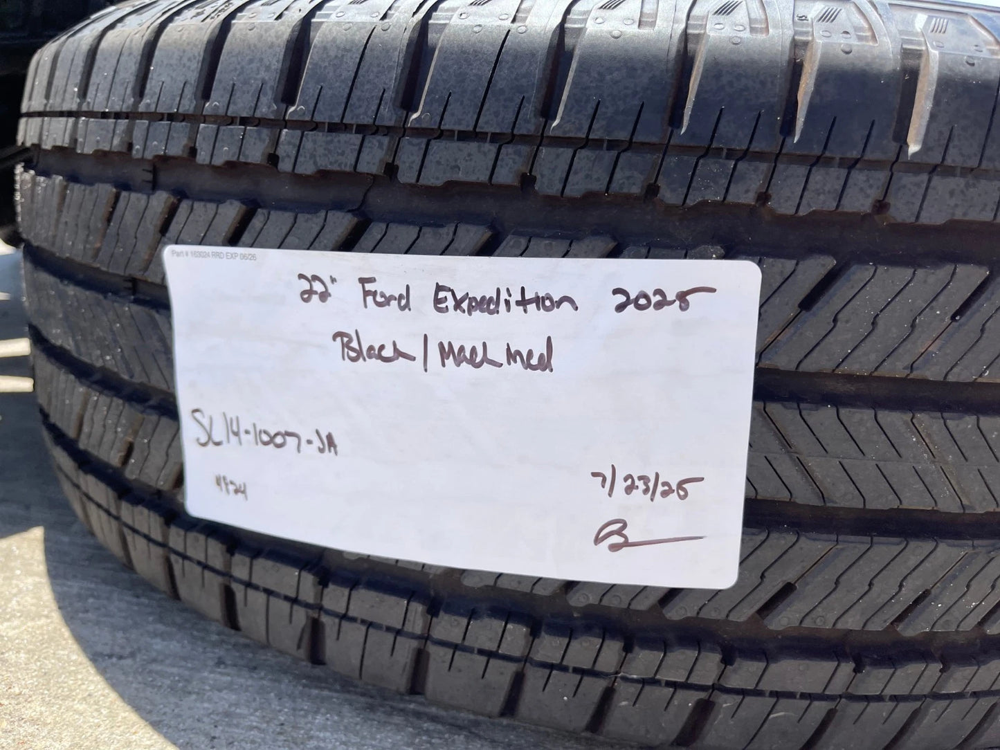 22" Ford F-150 LIMITED Plus OEM rims wheels Expedition MICHELIN 2025 2026 NEW