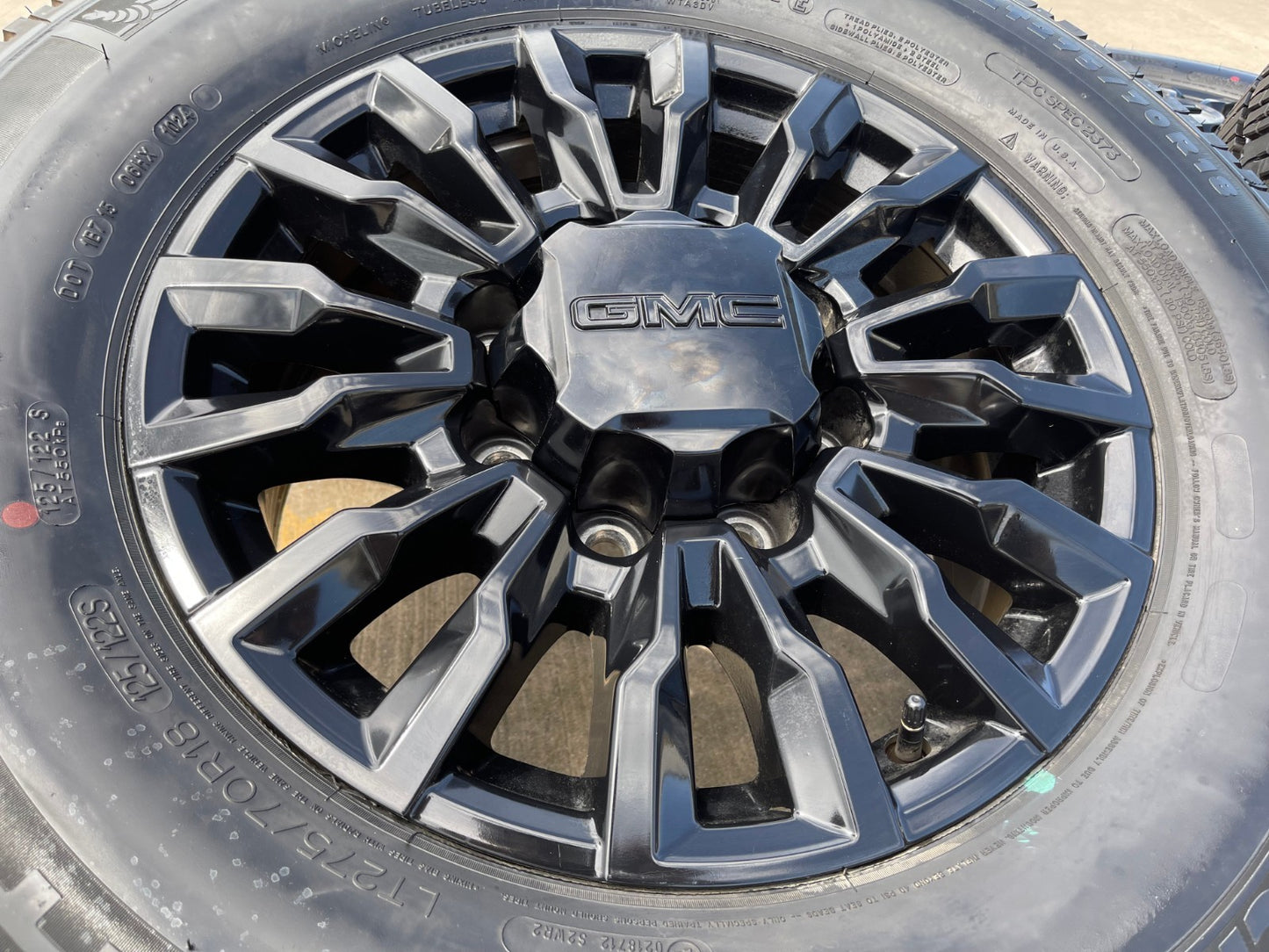 18" Chevy Silverado ALASKAN AT4X 2500 black OEM 14031 wheels rims 2024 2025 NEW