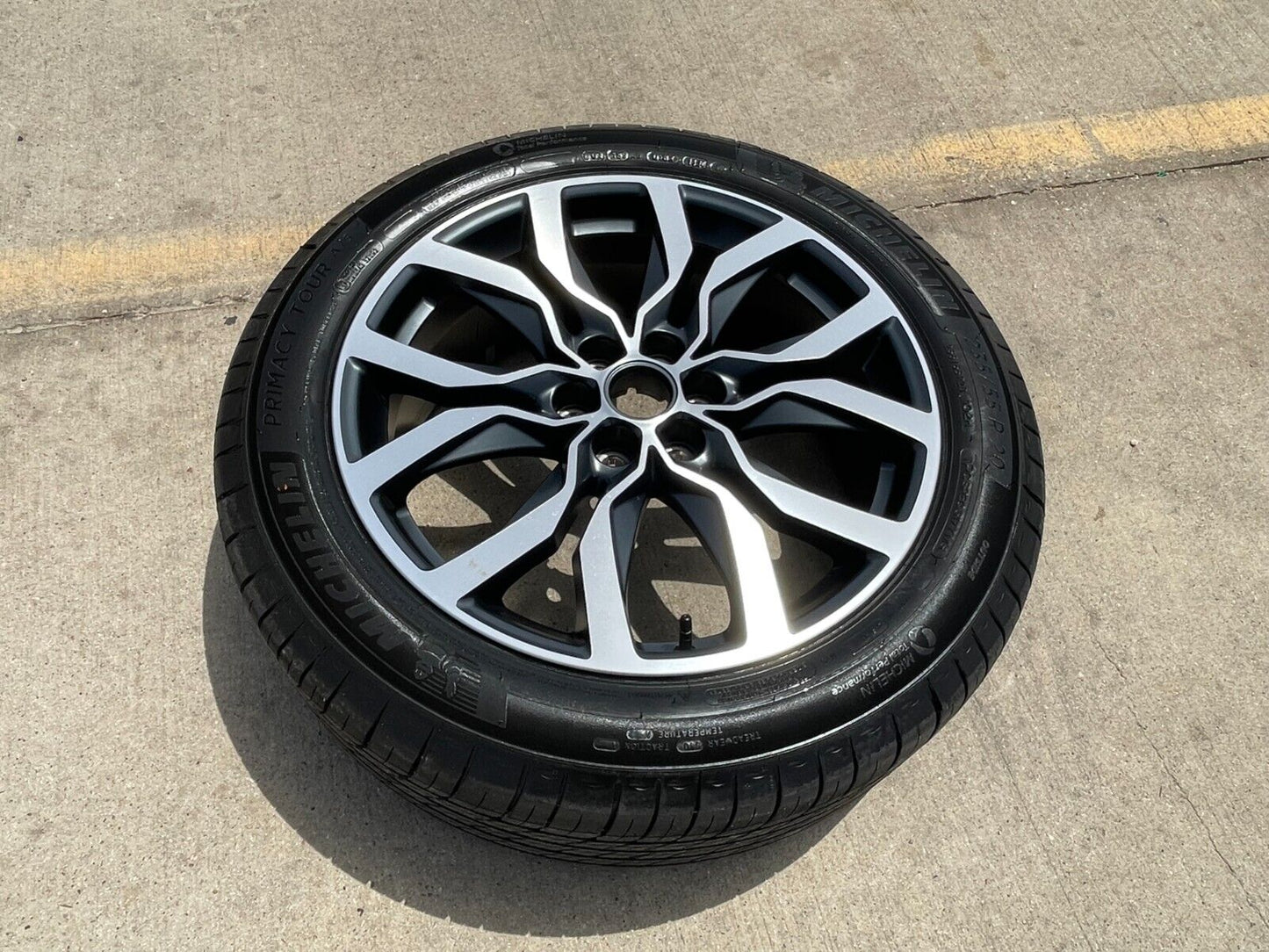 (1) 20" Cadillac XT6 XT5 SRX OEM wheel rim Blazer Acadia 4870 2023 2024 NEW