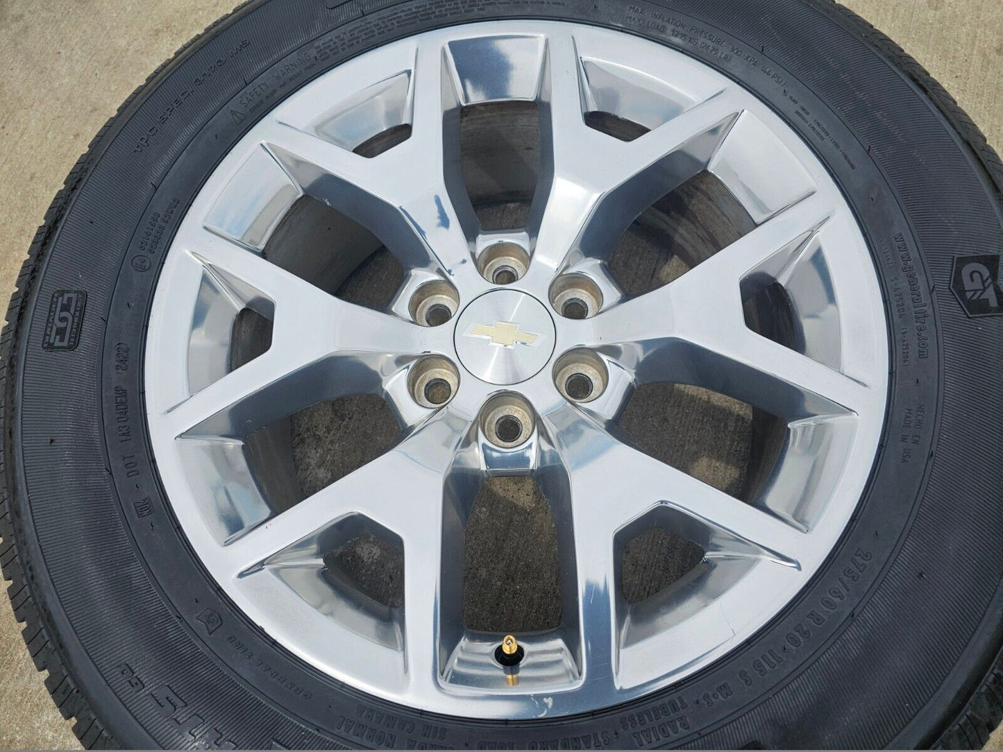 20" GMC 1500 Yukon Sierra Chevy Tahoe OEM wheel rim 5698