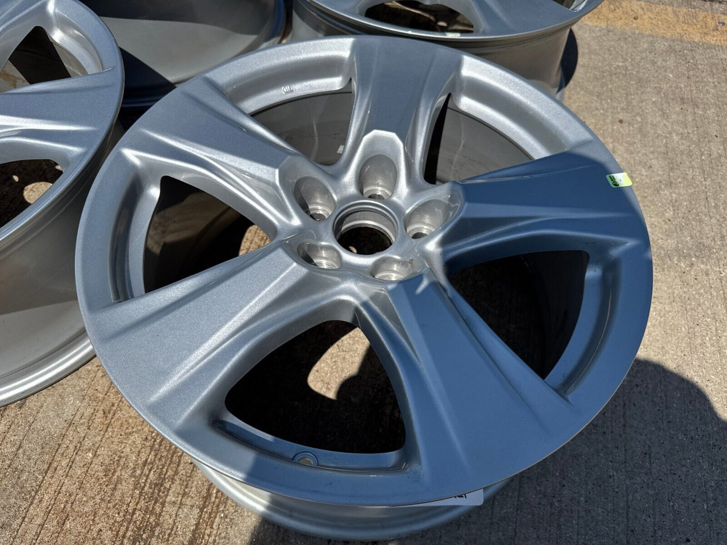 18" Toyota Highlander Rav4 RX350 OEM 75263 wheels rims 2022 2023 2024 2025 NEW