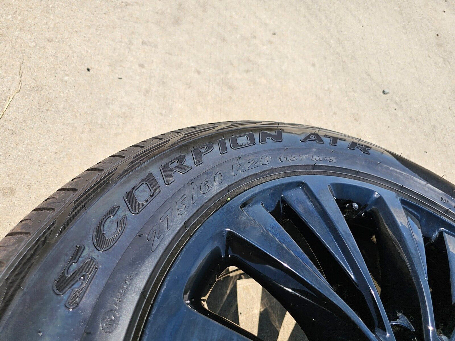 20" Lincoln Navigator OEM rims wheels 10024 tires 2015 2016 2017 2018 2020 2021