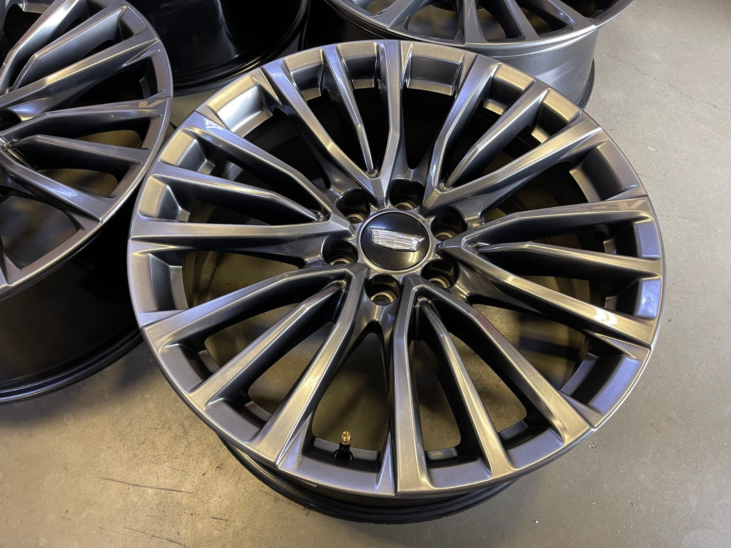 22" Cadillac Escalade V Platinum OEM 4883 wheels rims 2023 2024 2025 2026