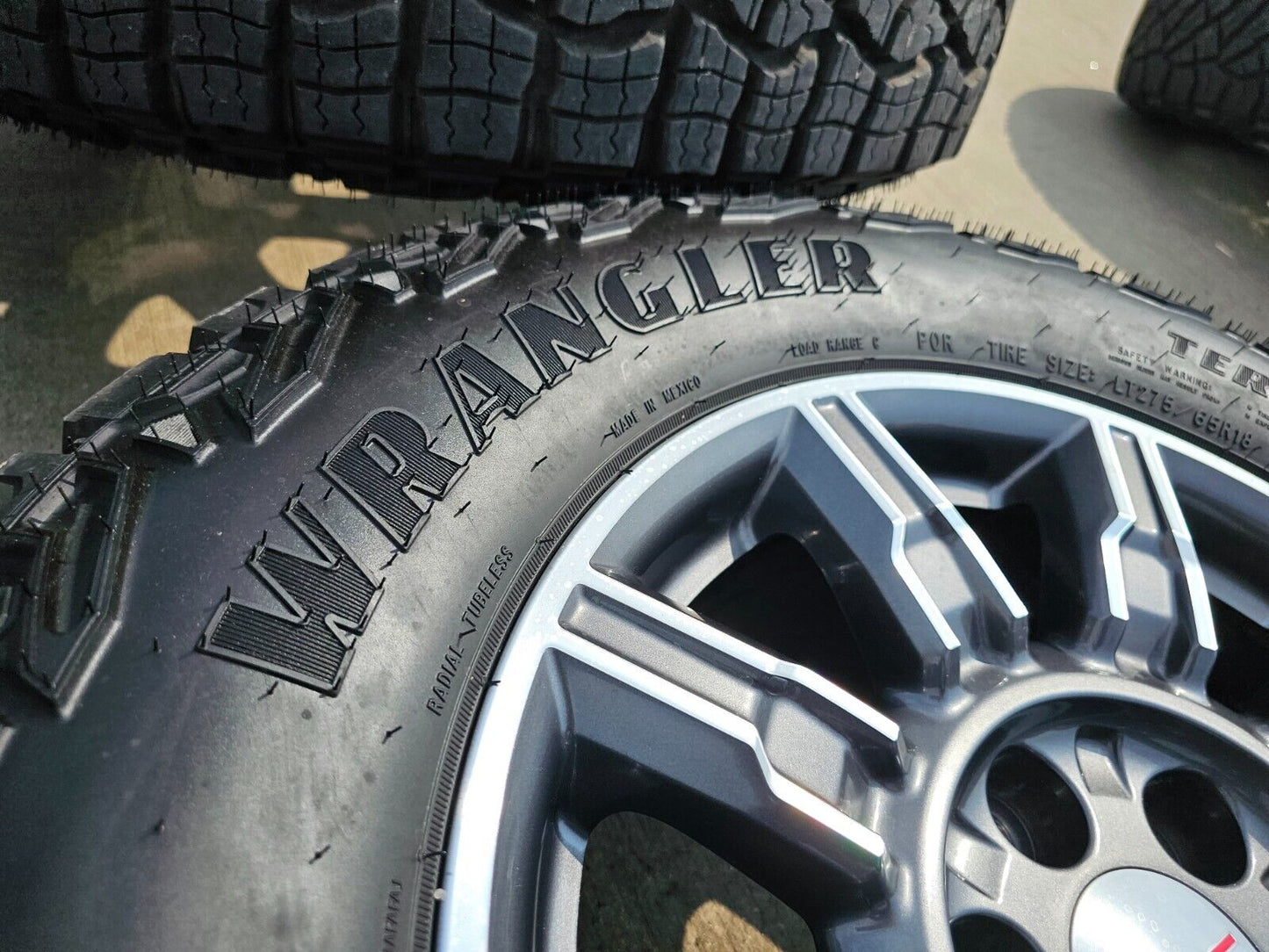 18" GMC Sierra AT4X Chevy Silverado OEM wheels rims A/T tires 2023 2024 NEW