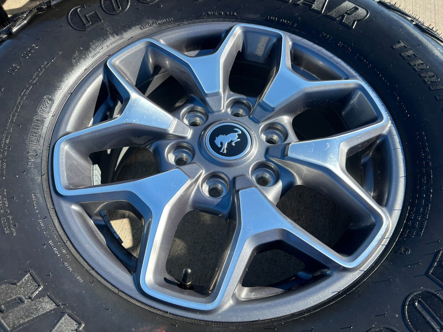 17" Ford Bronco Badlands wheels rims 95229 10387 Ranger 35" tires 2023 2024 2025