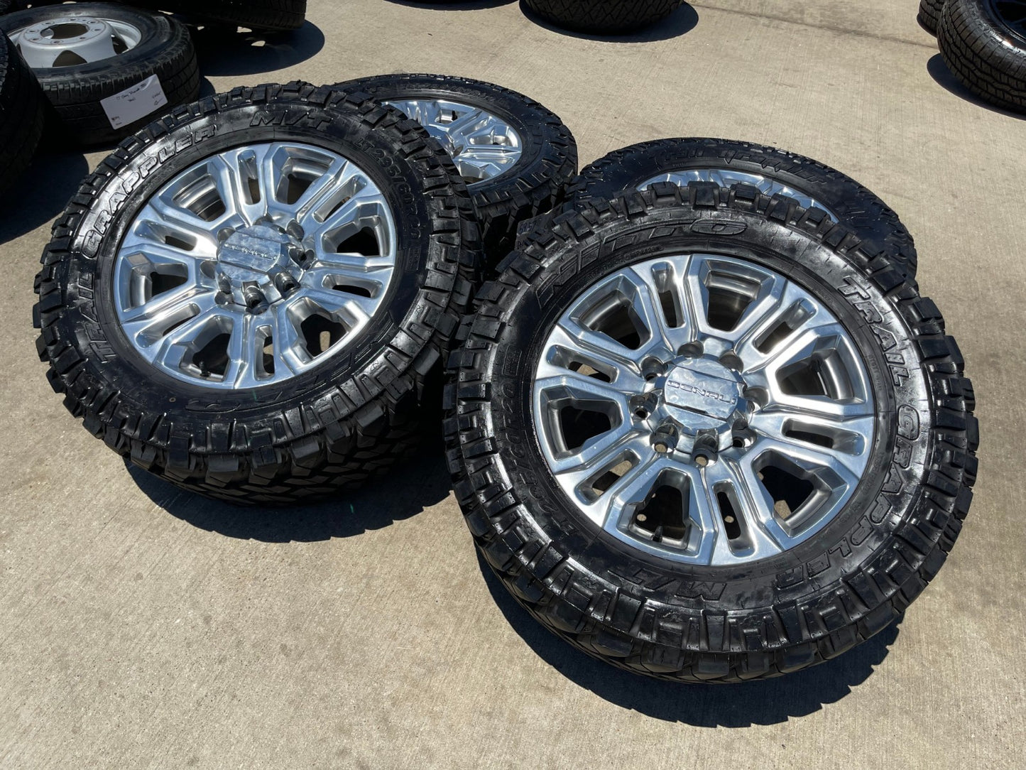 20" GMC Sierra Denali 2500 3500 OEM 5957 wheels rims 2022 2023 2024 2025 NITTO