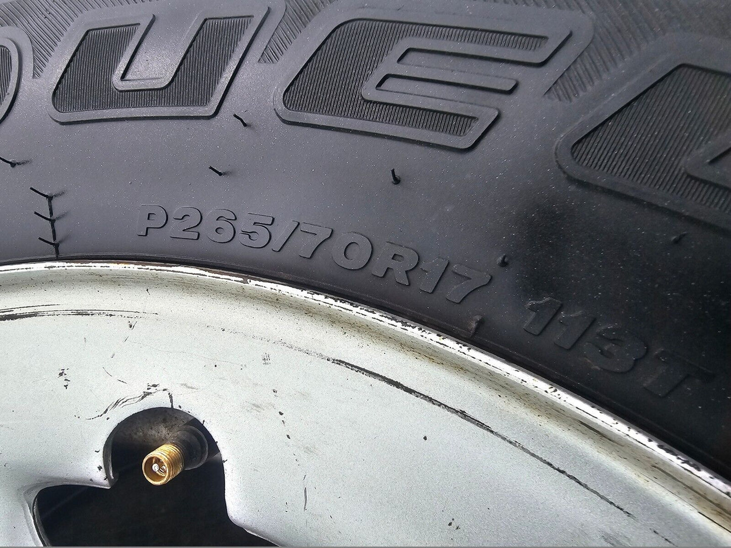17" Chevy Silverado 1500 Tahoe Sierra OEM 5659 5655 wheel rim tire