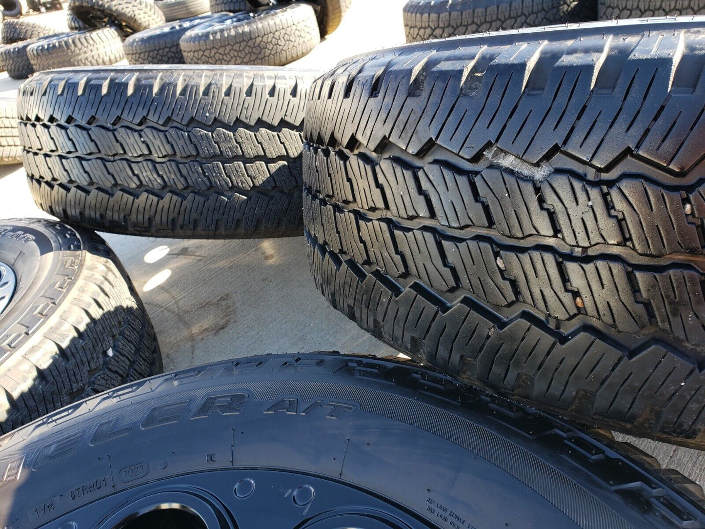 20" Ford F-250 F-350 OEM black TREMOR wheels rims 10299 tires BRIDGESTONE