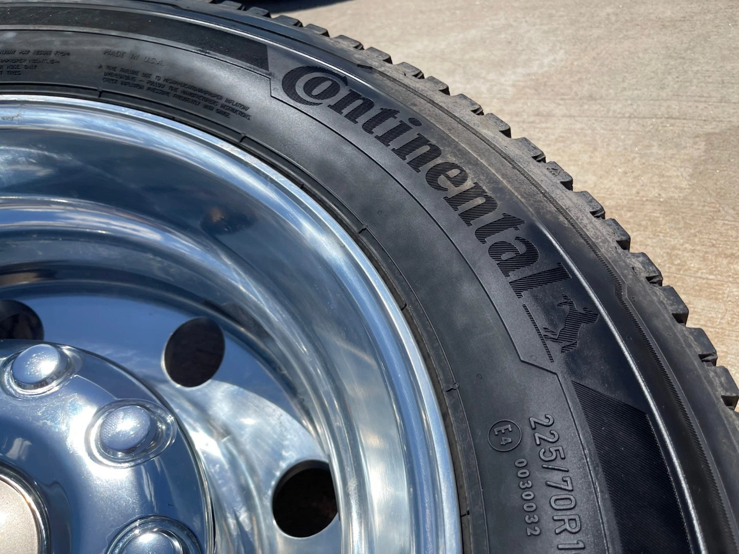 19.5" Ford F-450 Dually F-550 rims wheels RAM 4500 OEM 10x225 CONTINENTAL HD3