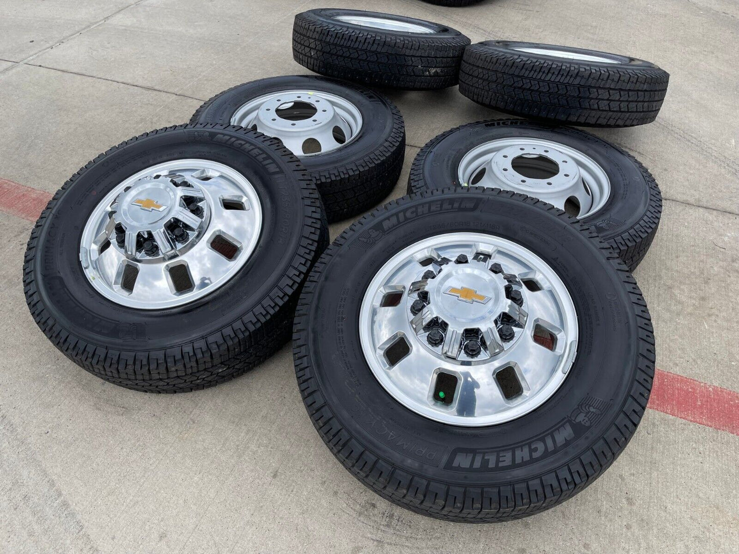 18" Chevy Silverado 3500 Dually rims wheels OEM GMC Sierra 8x210 2024 2025 NEW