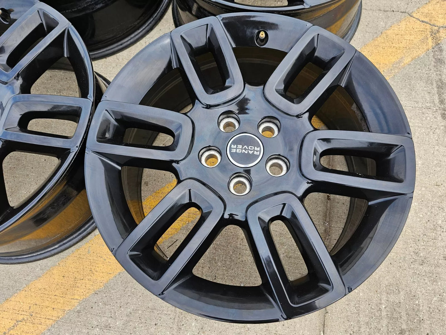 (4) 19" Land Rover DEFENDER Range Rover OEM wheels rims 72350