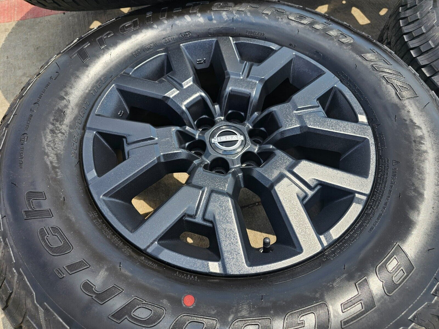 17" Nissan Frontier OEM Desert Runner 62832 wheels rims tires 2023 2024 2025 NEW