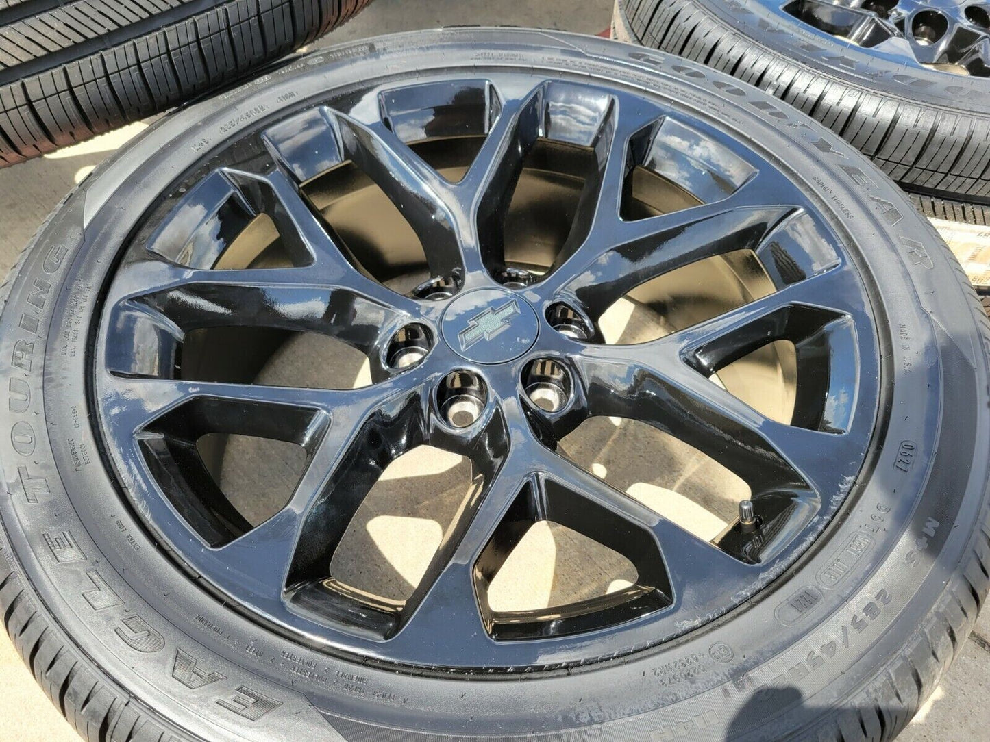 22" GMC Sierra Yukon Chevy Silverado OEM replica black wheels rims 5904 5668 NEW
