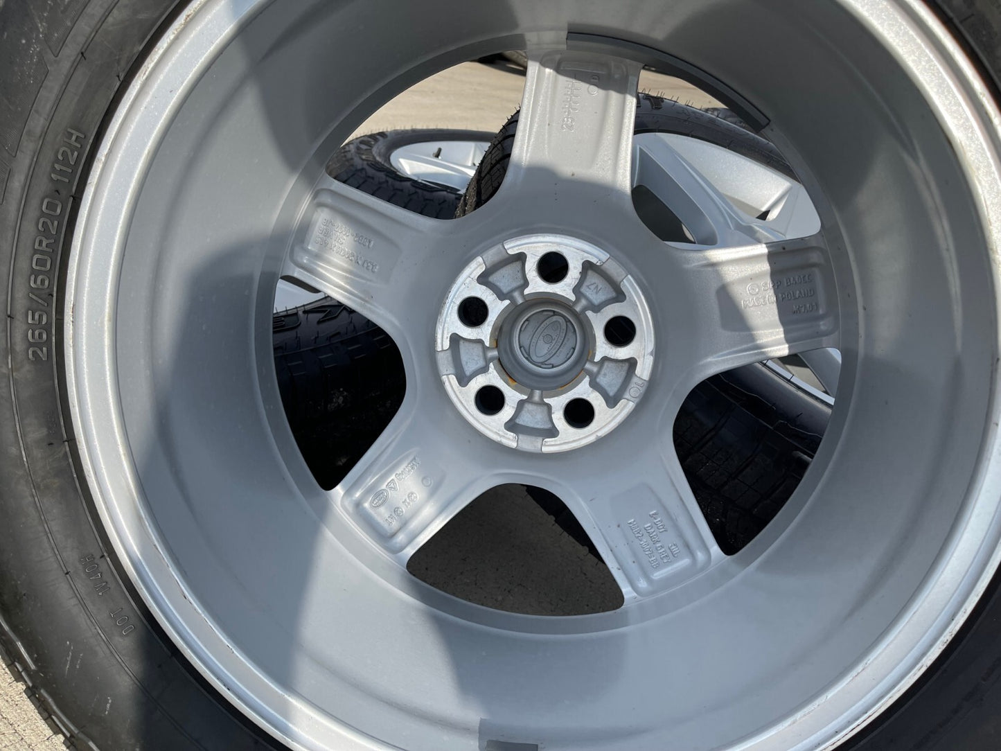 20" Land Rover Defender OEM wheels rims 72352 96980 Range 2024 2025 2026 NEW