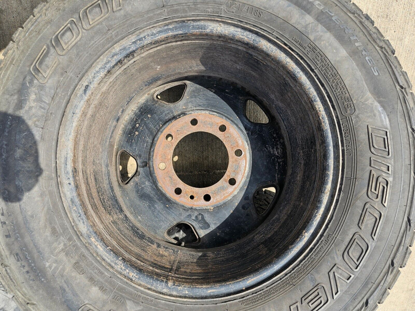 17" Ford F-250 F-350 OEM 3620 3621 wheels rims tires