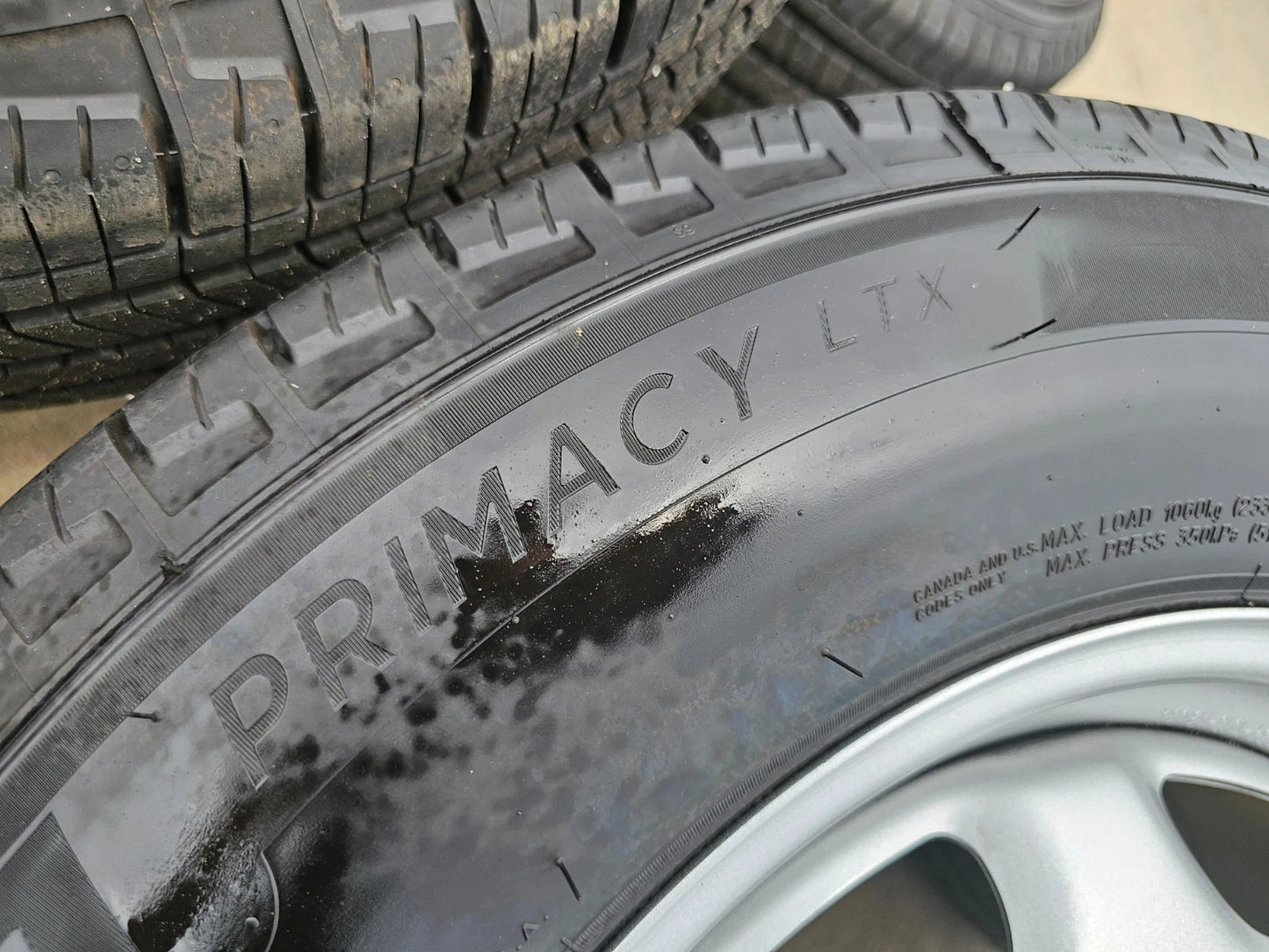 17" Ford F-150 OEM rims wheels 3857 tires steel 2023 2024 2025 2026 MICHELIN NEW