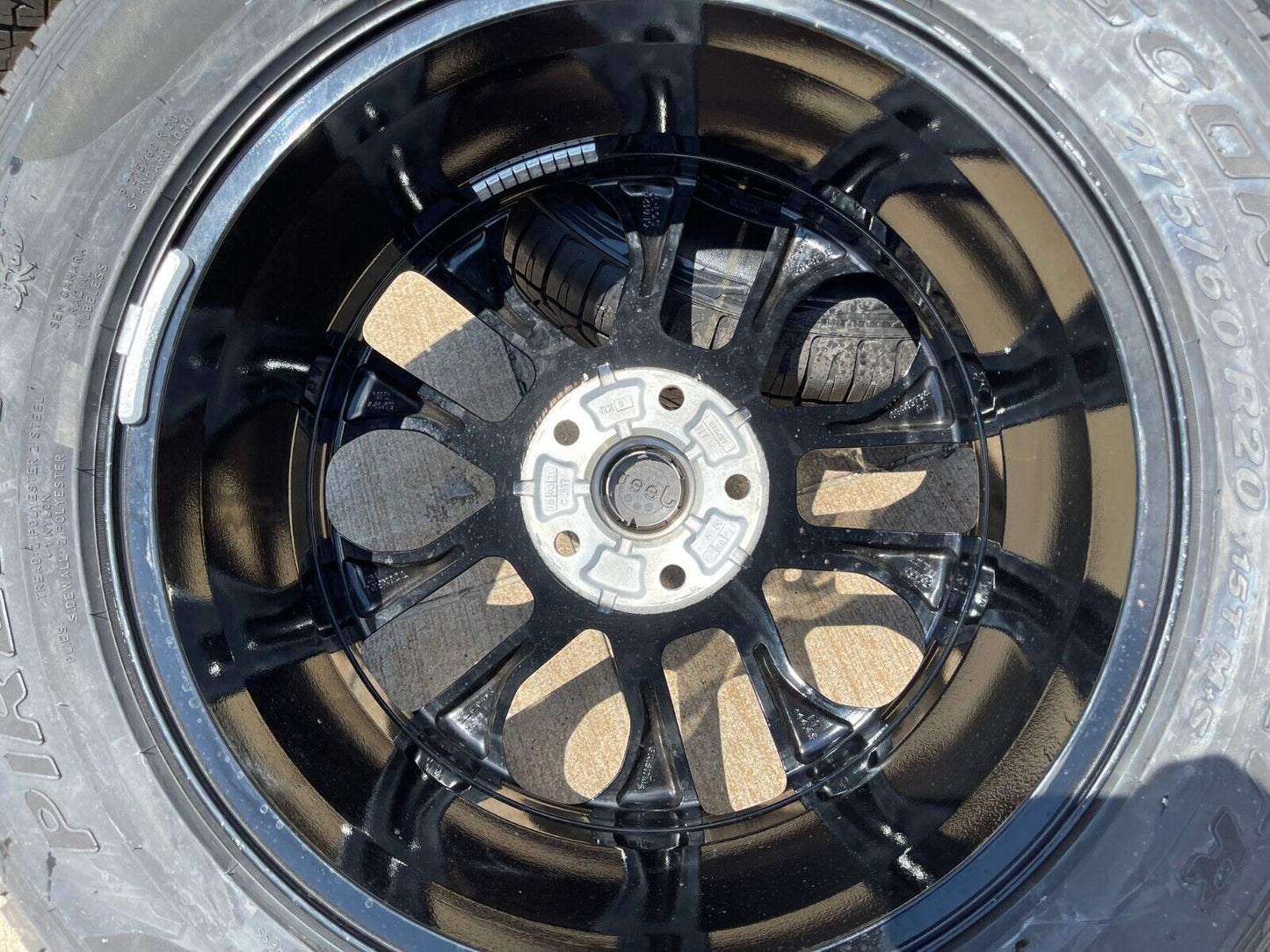20" Jeep Wrangler HIGH ALTITUDE OEM Black wheels rims 96902 Gladiator NEW