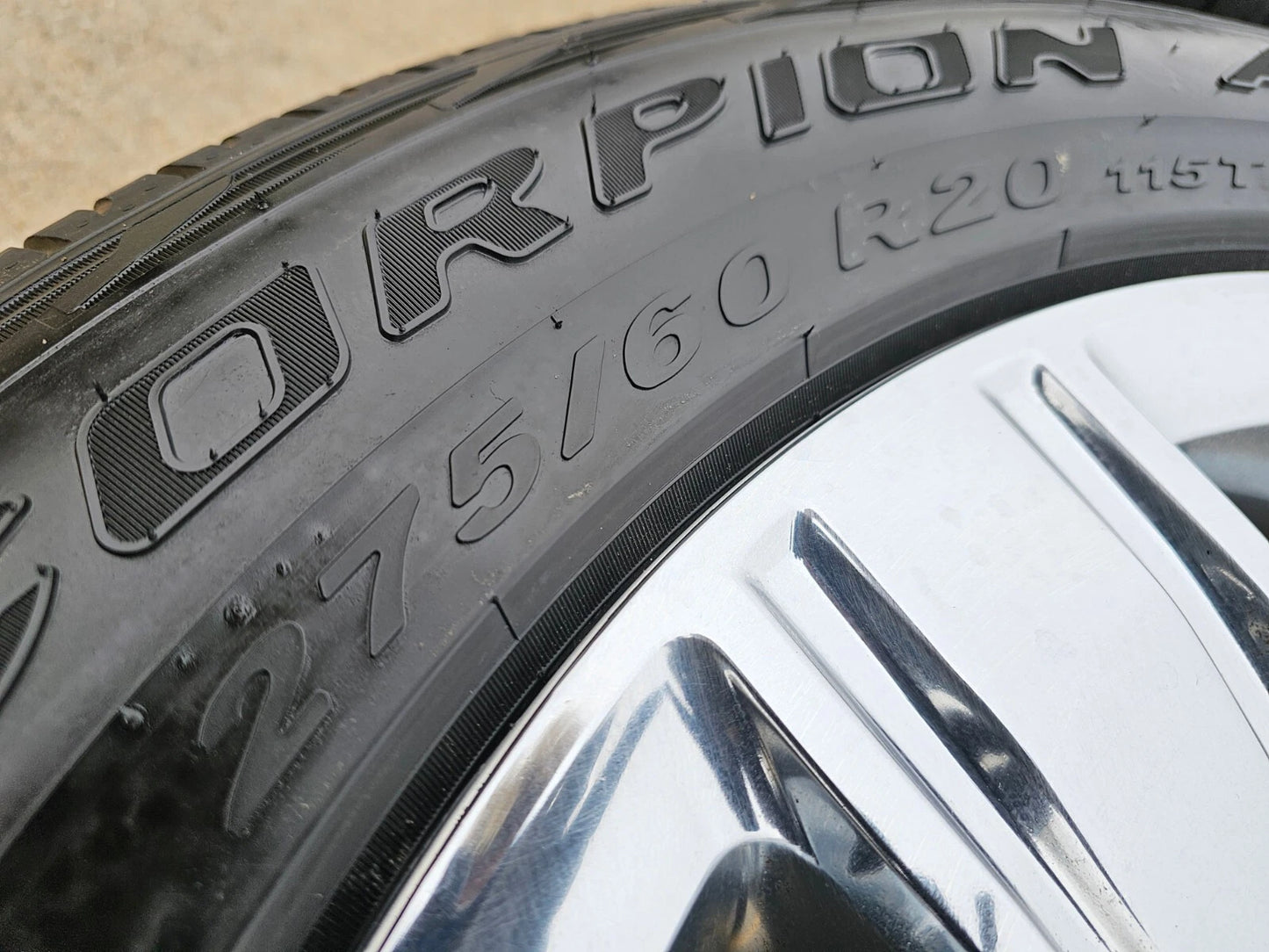 20" GMC Sierra Yukon DENALI OEM wheels rims 5752 chrome tires PIRELLI A/T NEW